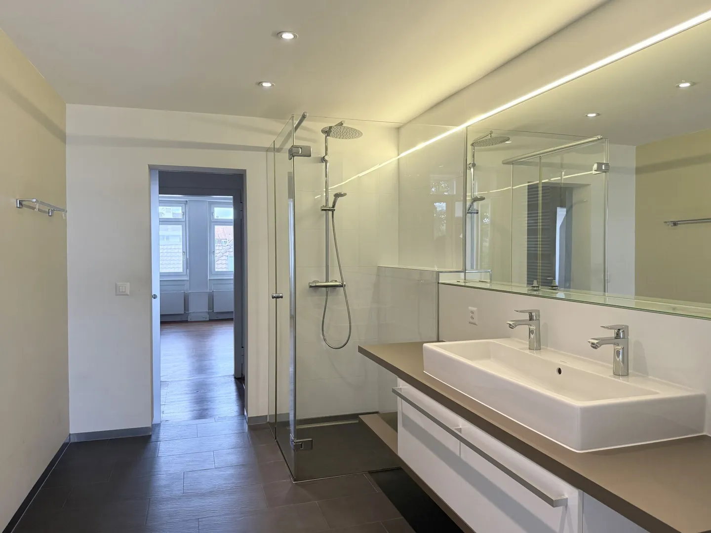 Ampio appartamento duplex/maisonette nel quartiere di St. Johann! - Foto 9 di 12