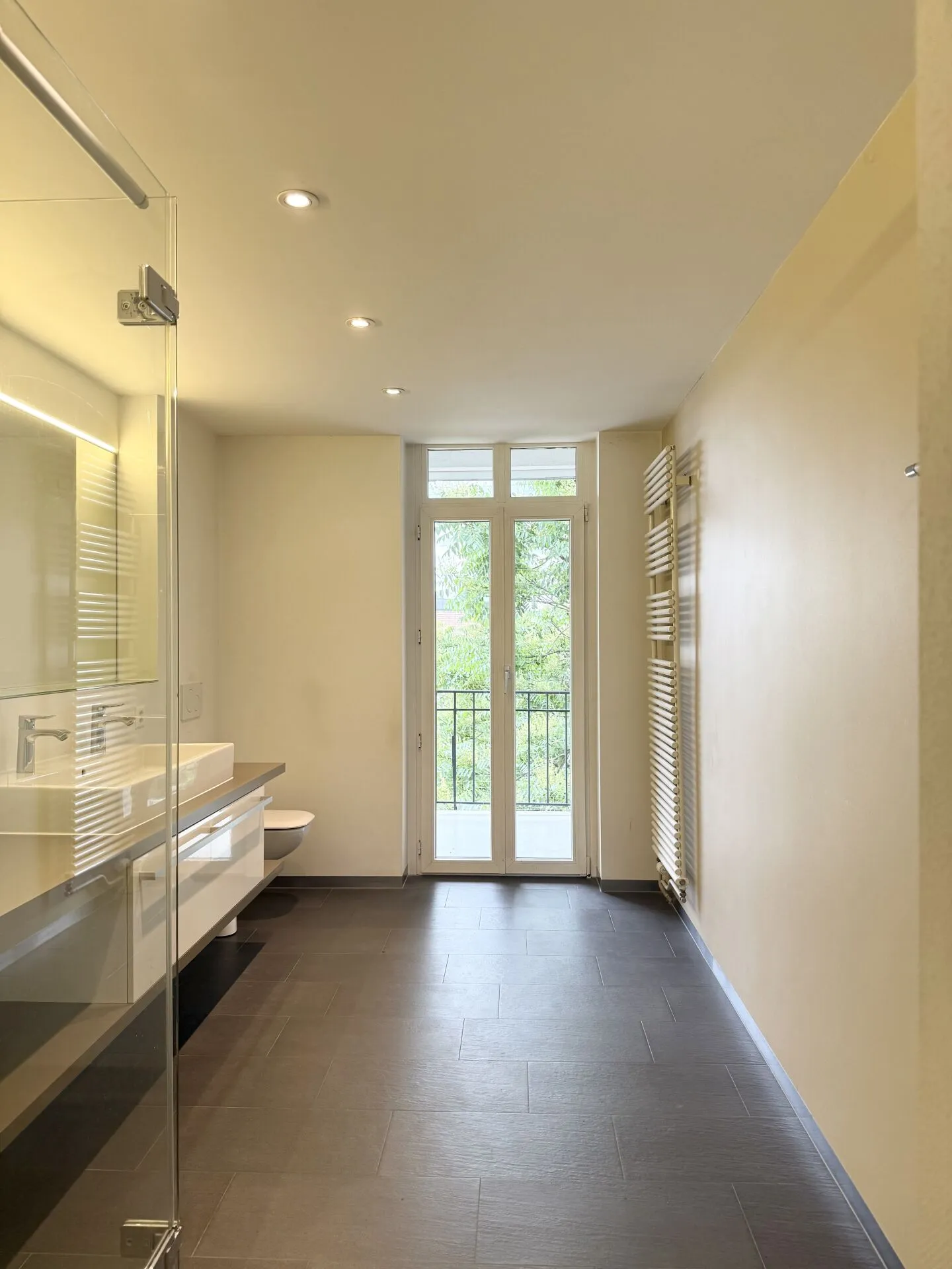 Ampio appartamento duplex/maisonette nel quartiere di St. Johann! - Foto 10 di 12
