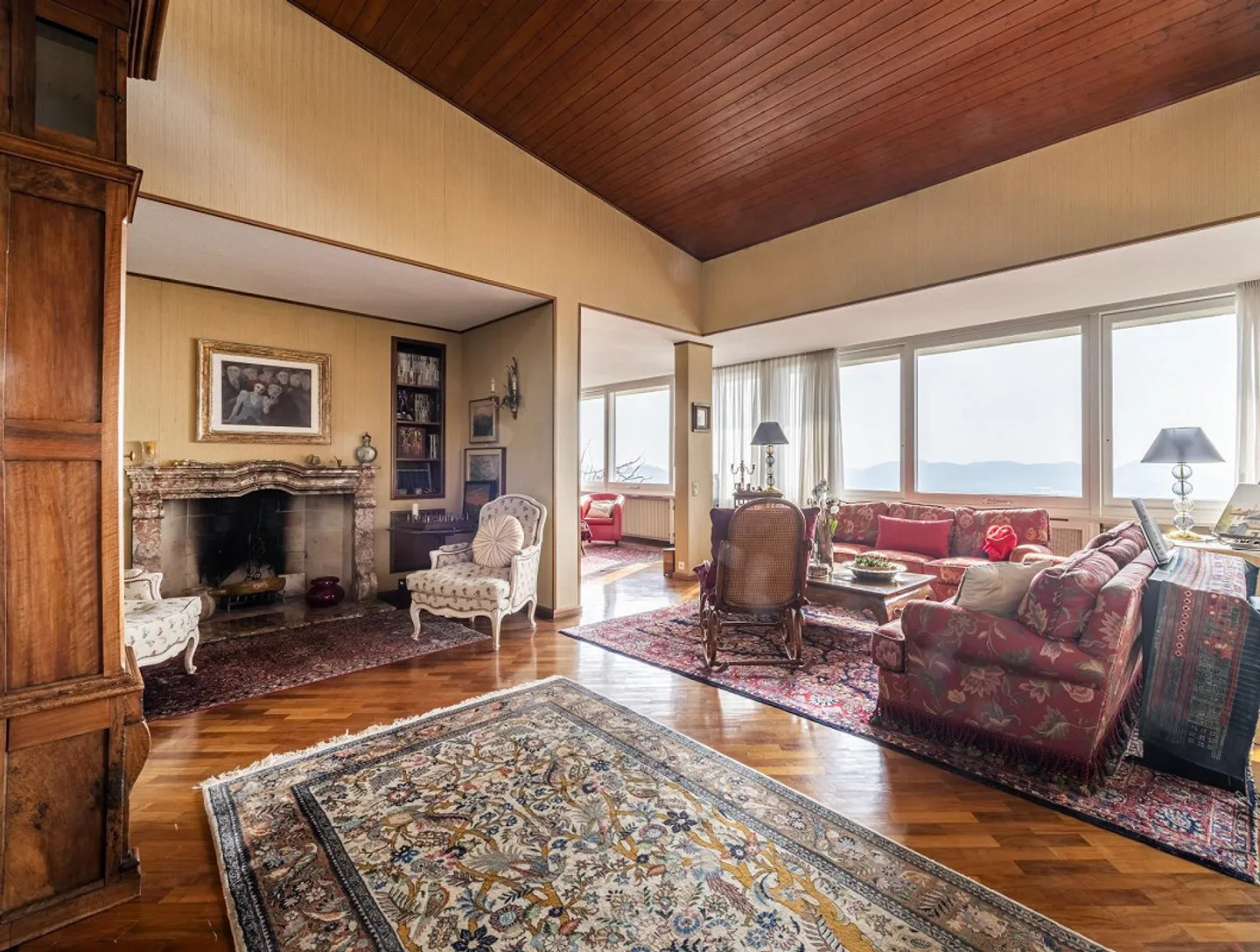 Villa moderna con piscina e appartamento indipendente - Foto 3 di 15