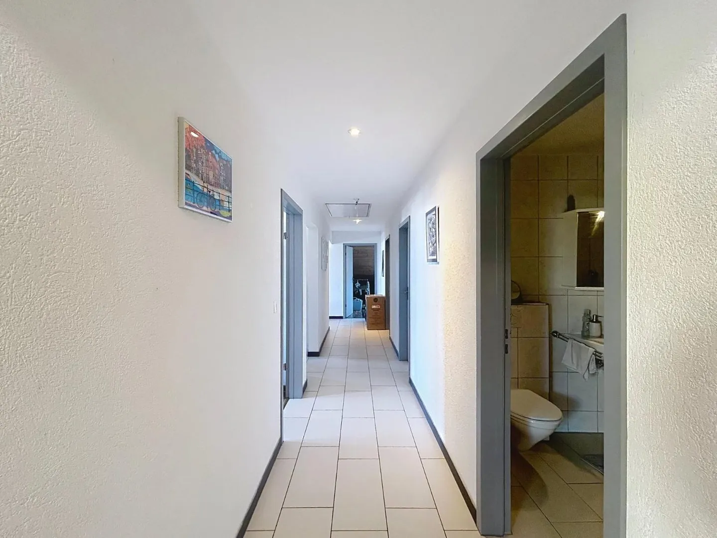 4.5-room apartment located in the center of the village - Photo 8 of 9