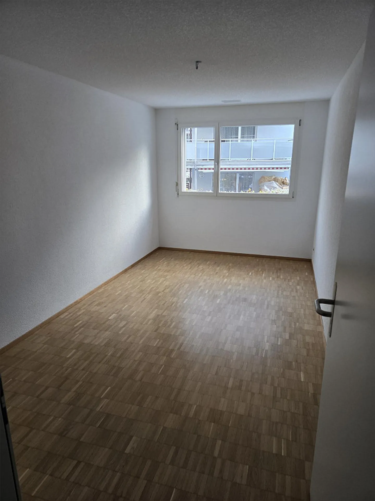 Appartement moderne 3.5 pièces dans la Bündner Herrschaft - Photo 8 sur 11