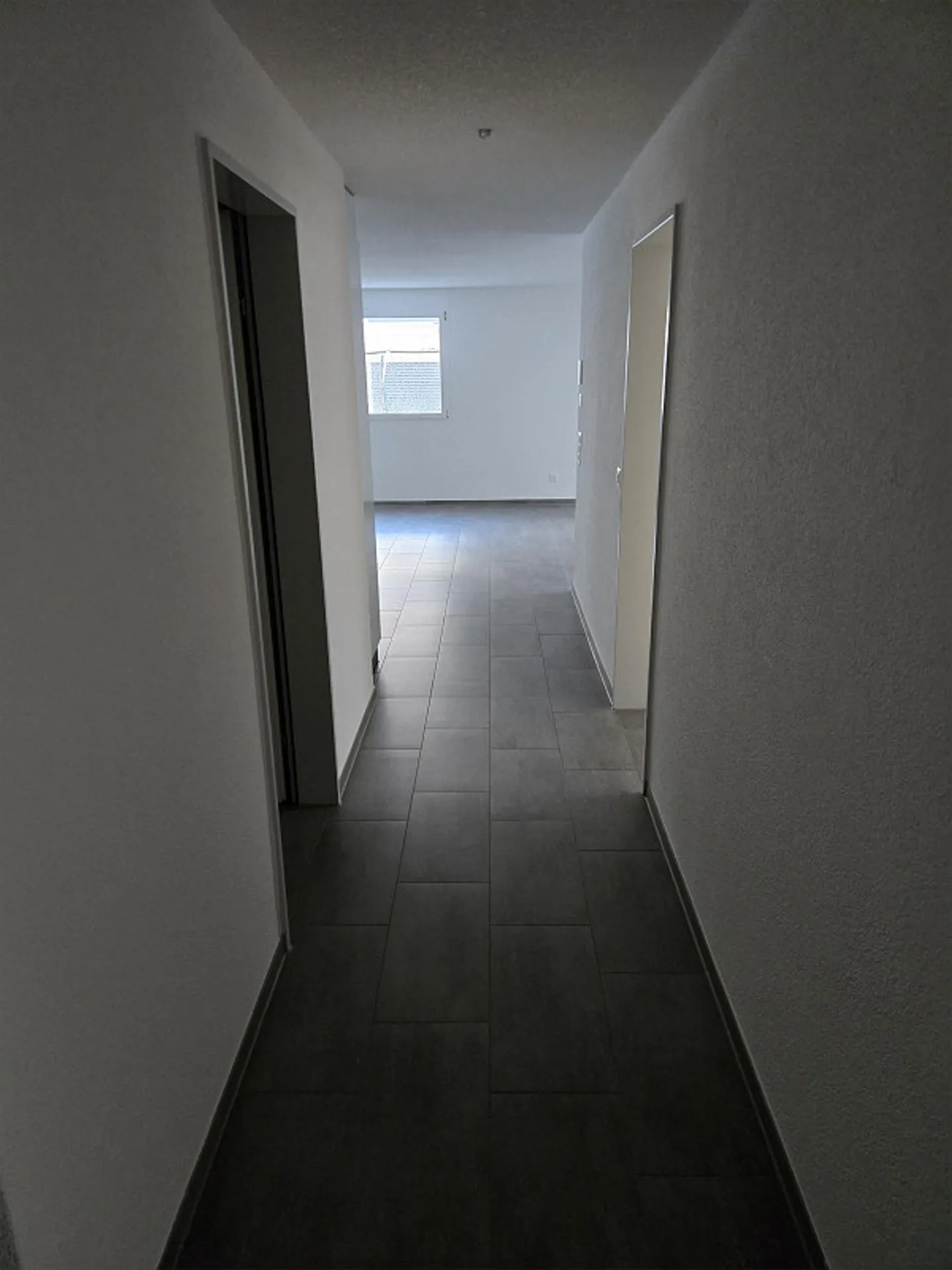 Appartement moderne 3.5 pièces dans la Bündner Herrschaft - Photo 10 sur 11