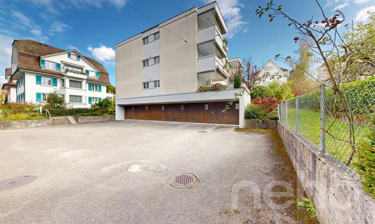 Appartamento pratico di 3,5 stanze in posizione tranquilla vicino al centro città - Foto 3 di 11