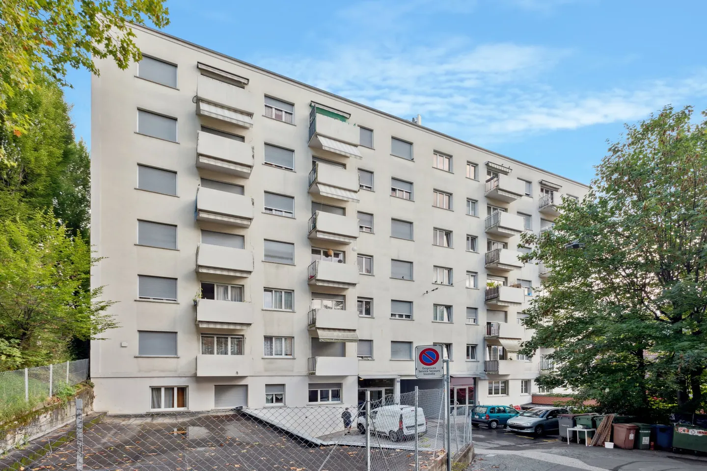 Appartement Charmant Près du Stade de la Pontaise - Photo 1 sur 1