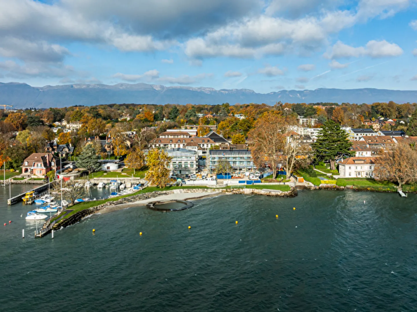 OFF MARKET - Pakete von Wohnungen und Arkaden für Investoren - Foto 1 von 1