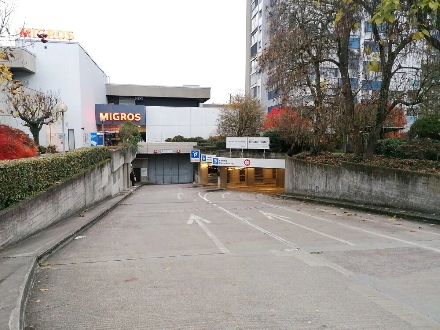 Appartamento luminoso 4 locali ad Allschwil - Foto 1 di 13
