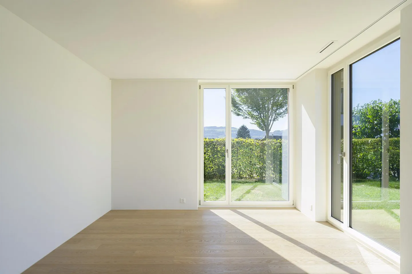 Minergie Garden Apartment: Bright, Modern, Exclusive - Photo 6 of 19