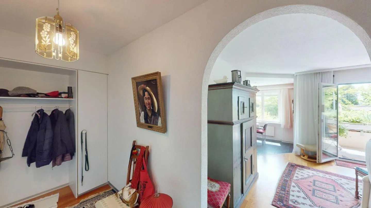 4½ Room Apartment in a Quiet and Sunny Location in Bolligen - Photo 8 of 15