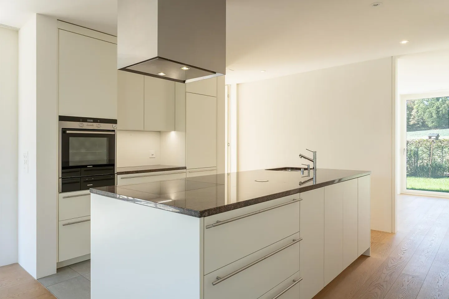 Minergie Garden Apartment: Bright, Modern, Exclusive - Photo 14 of 19