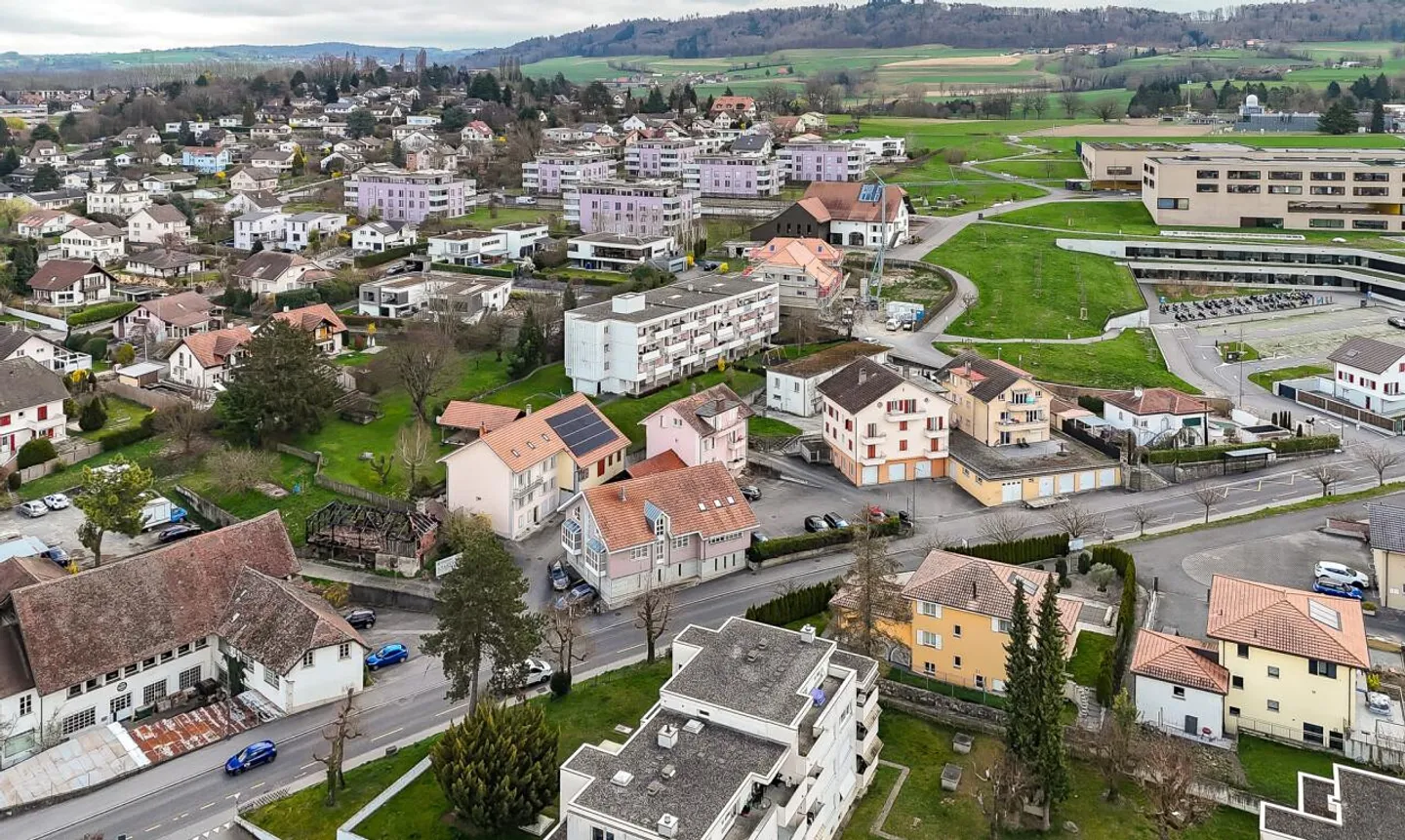 Investment Opportunity - Mixed-Use Building in Payerne - Photo 9 of 13