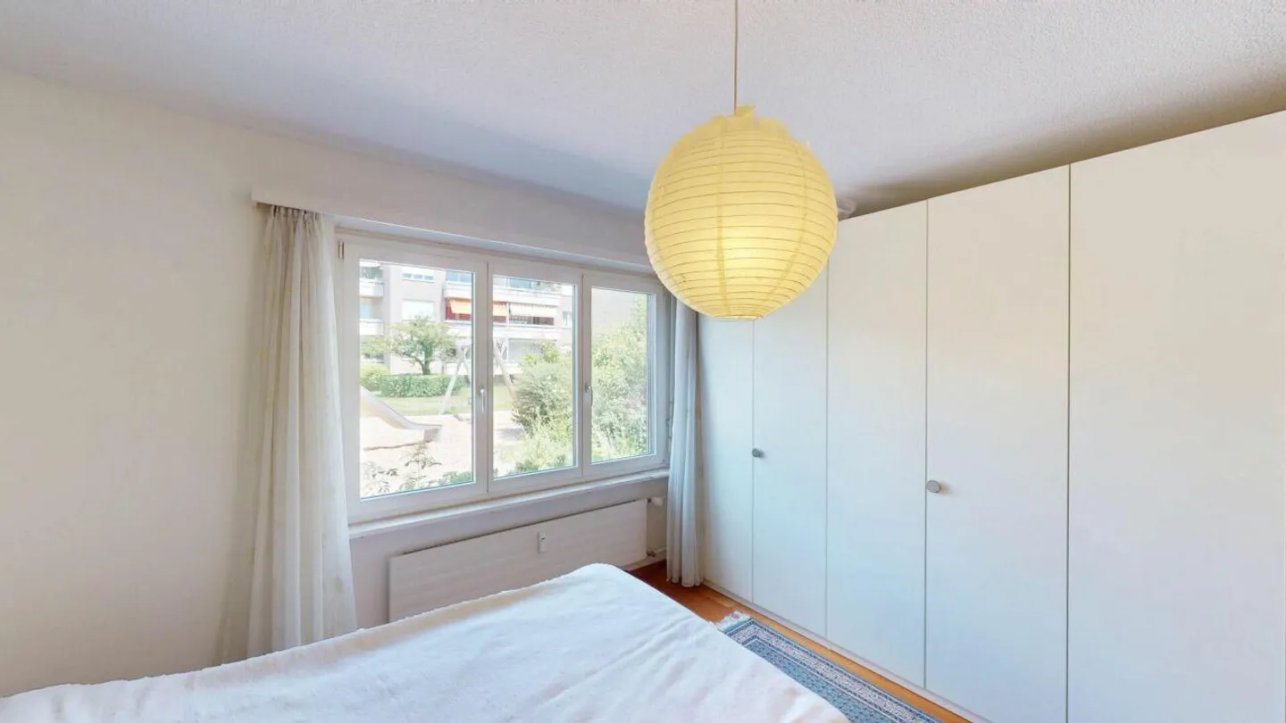 4½ Room Apartment in a Quiet and Sunny Location in Bolligen - Photo 13 of 15