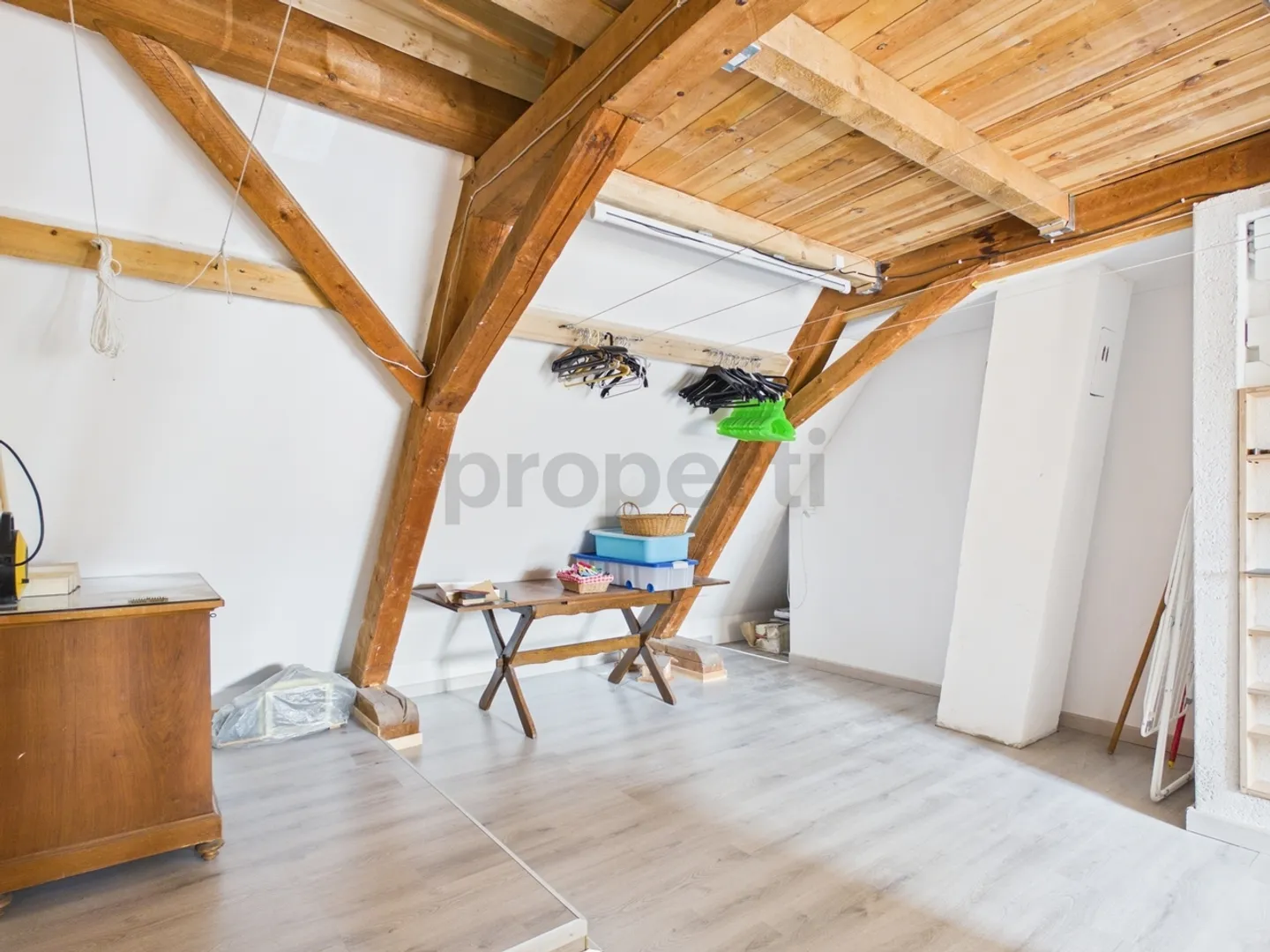 Renovated Apartment with Garden - Photo 7 of 13