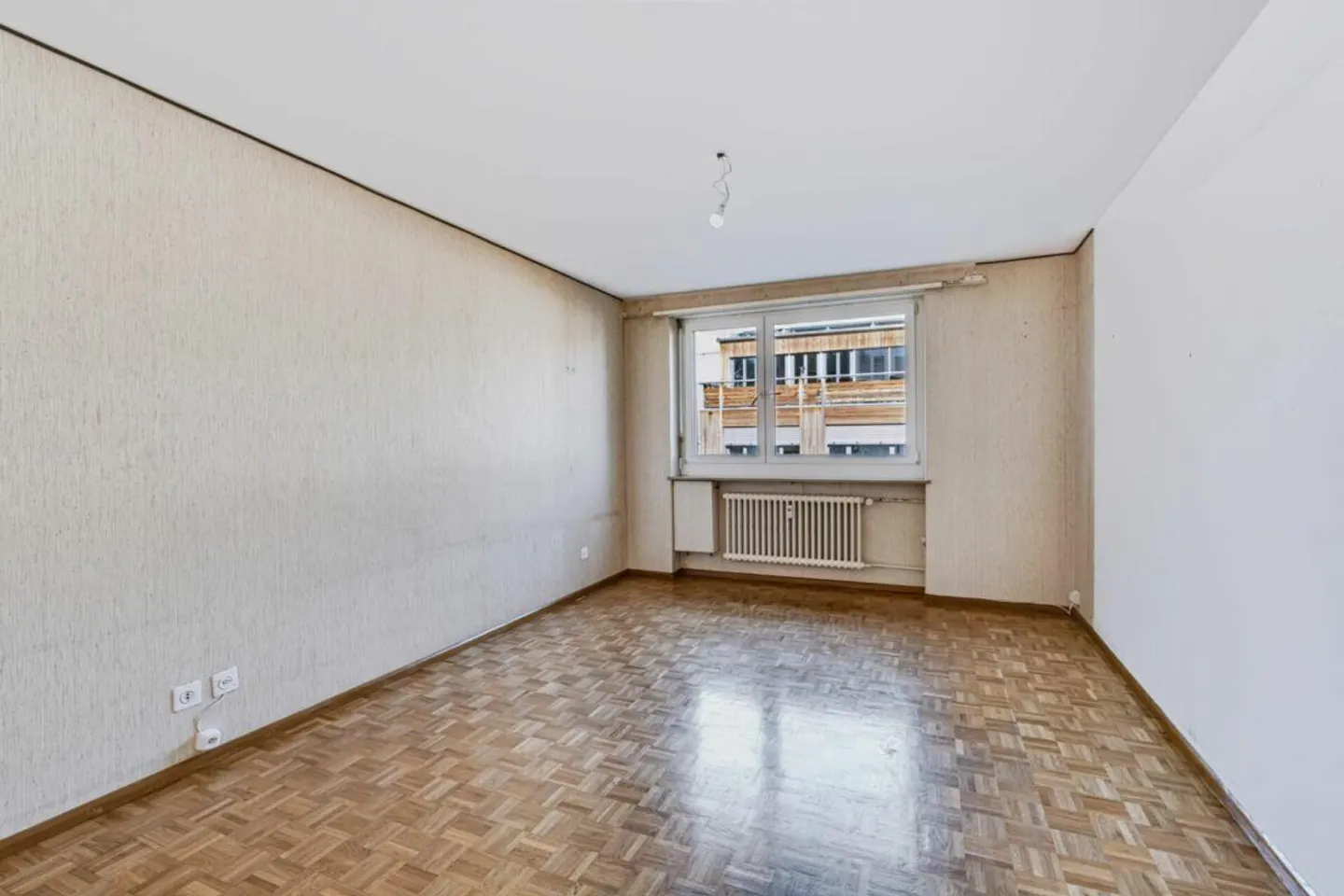 Appartamento 3 locali con 67 m² di superficie abitabile in una posizione centrale e tranquilla con... - Foto 7 di 11