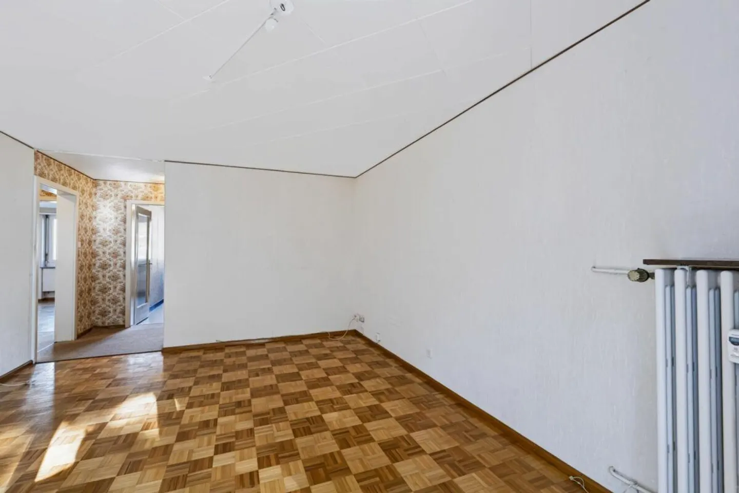 Appartamento 3 locali con 67 m² di superficie abitabile in una posizione centrale e tranquilla con... - Foto 5 di 11