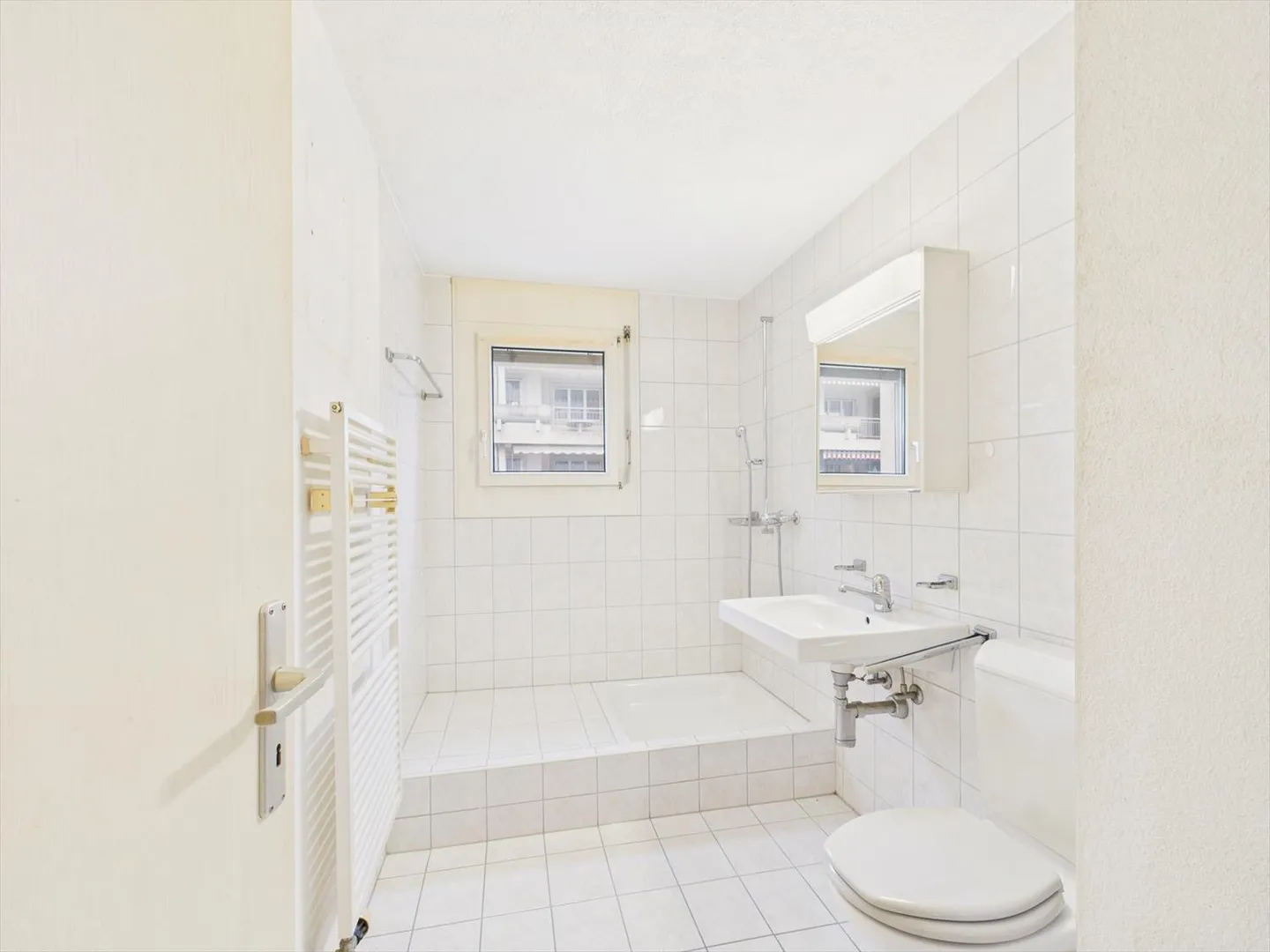 3.5 Room Apartment - Photo 12 of 13