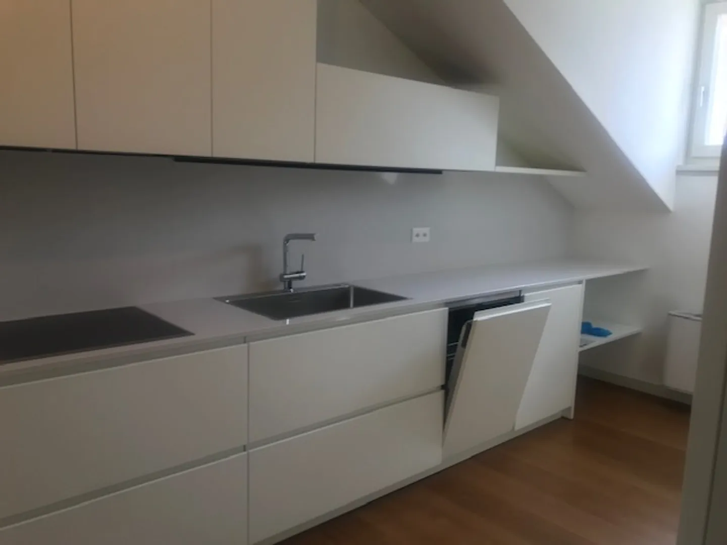 For sale luxury new 5 rooms apartment central location in Lugano - Photo 3 of 4