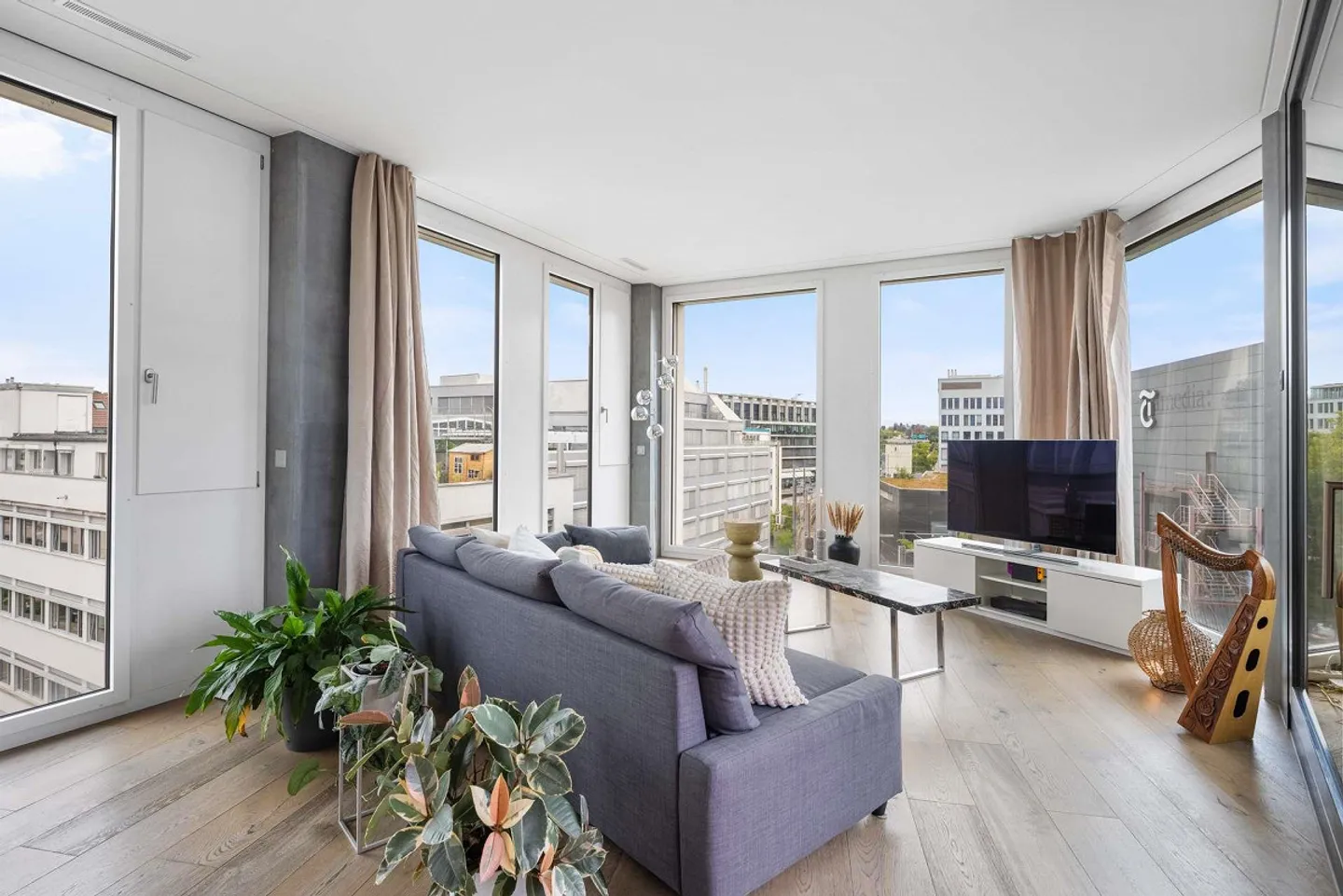 Urban Living Deluxe - Appartamento 3.5 stanze vicino a Sihlcity Zurigo - Foto 4 di 13