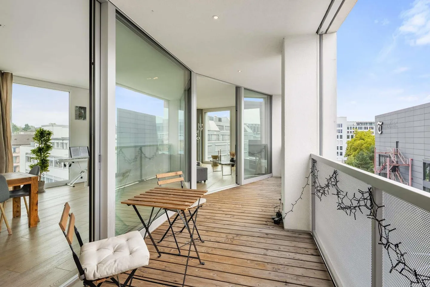 Urban Living Deluxe - Appartamento 3.5 stanze vicino a Sihlcity Zurigo - Foto 6 di 13