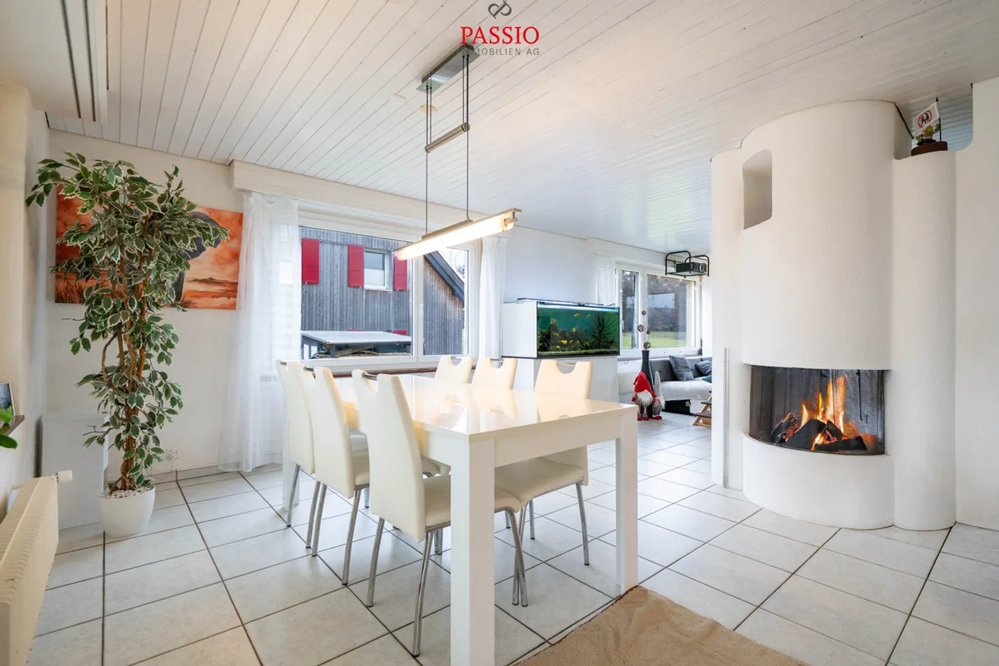 Maison 2 familles de 12 pièces avec piscine et emplacement dégagé près de Berne - Photo 3 sur 36