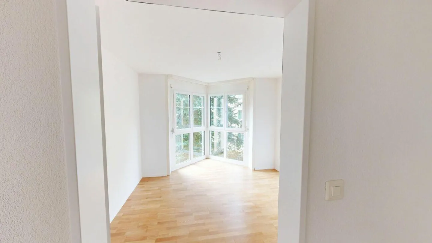 Family Apartment in the Green - Photo 7 of 11