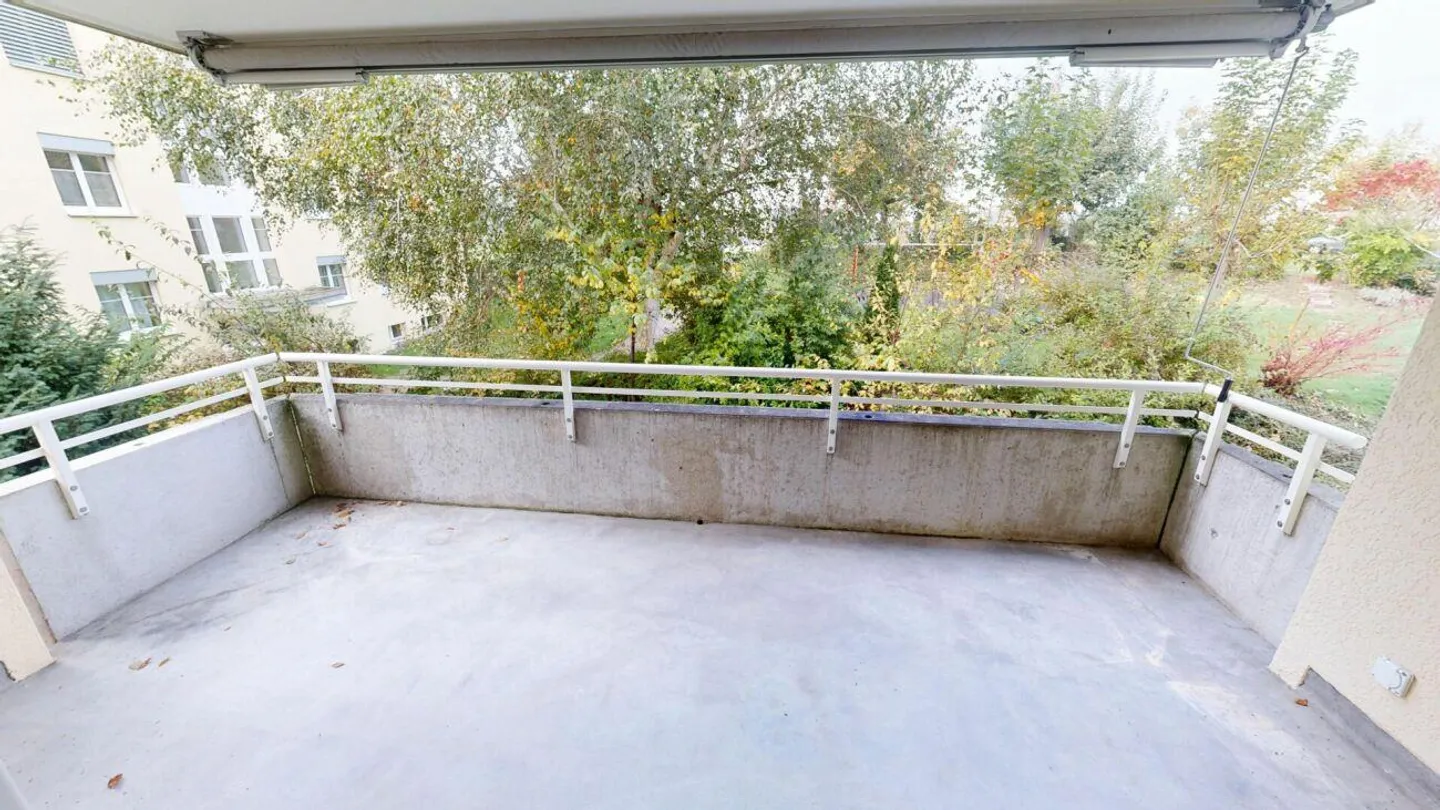 Family Apartment in the Green - Photo 8 of 11