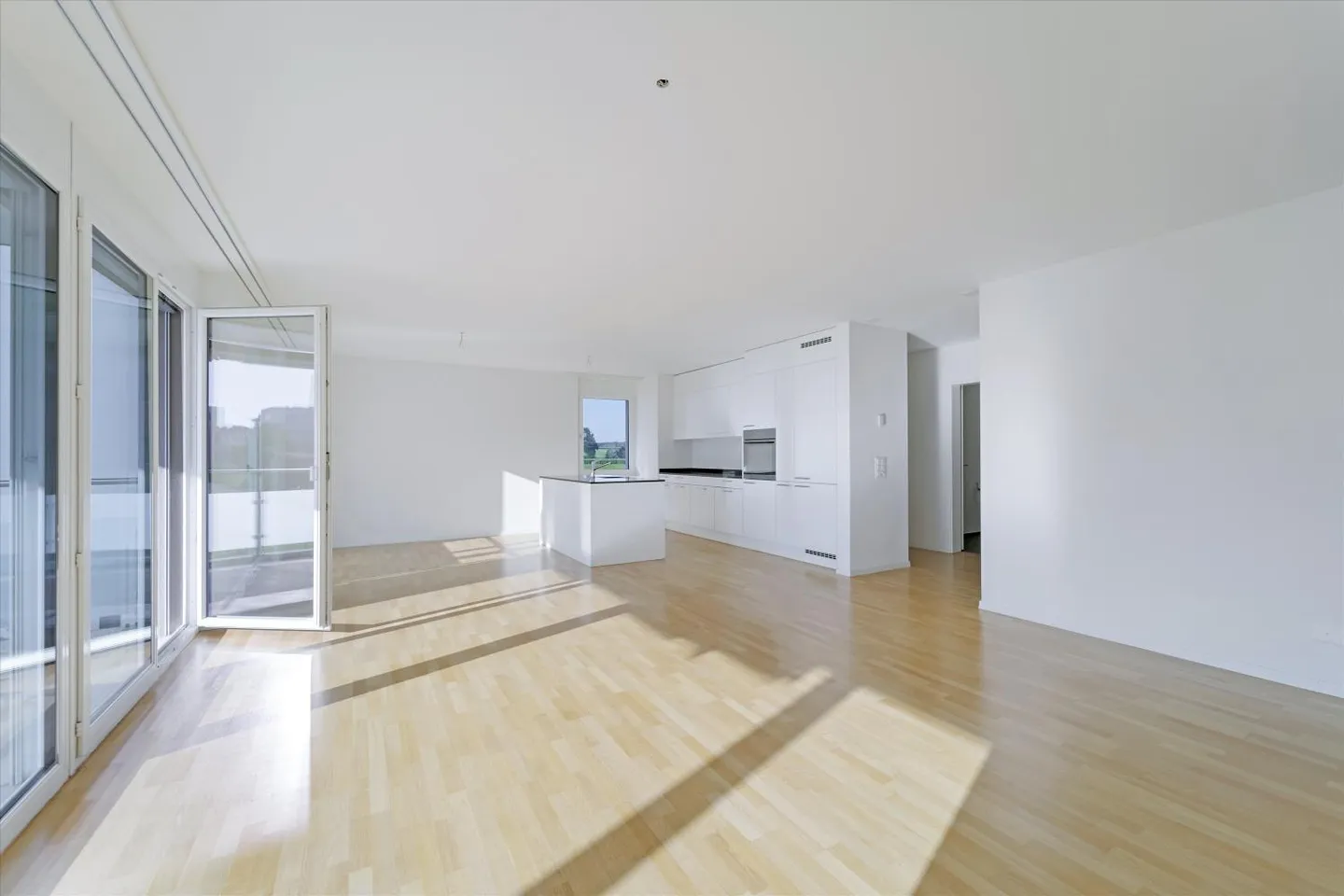 Penthouse apartment with a view - Photo 2 of 6