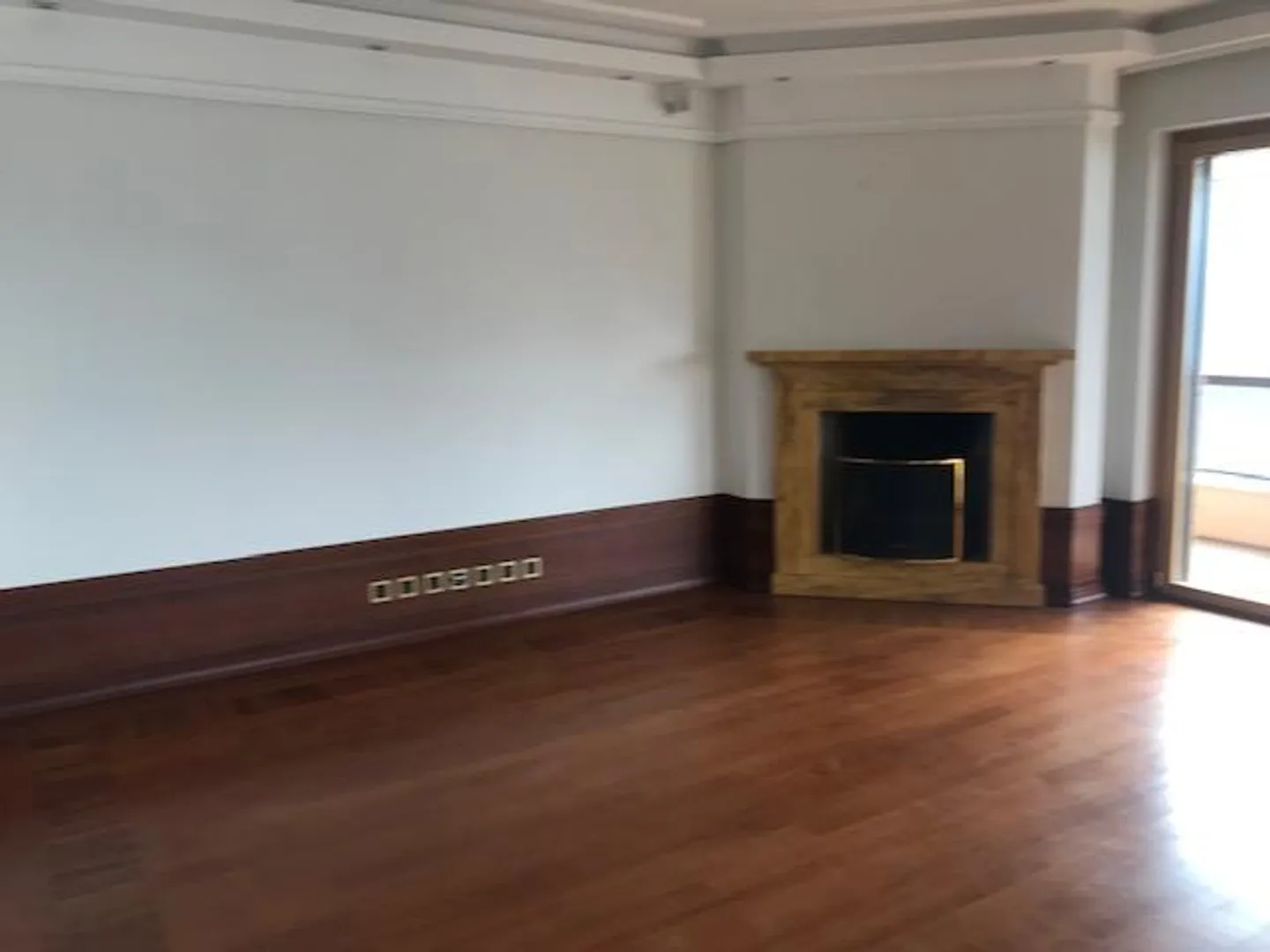 Lussuoso duplex 5,5 loc. con con spettacolare vista lago a Castagnola. - Foto 3 di 4