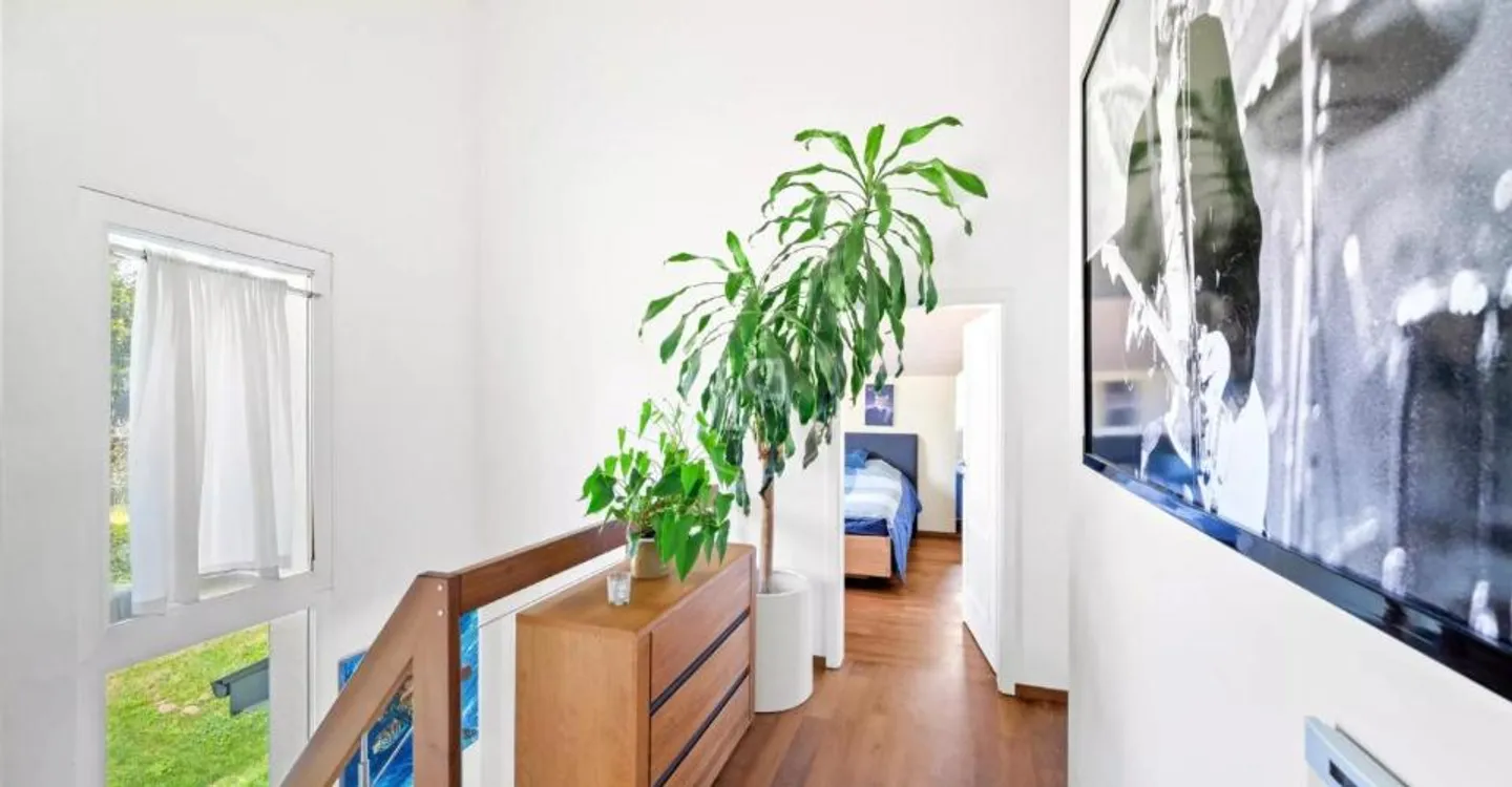 Modern property in a residential area in Saint-Légier - Photo 7 of 13