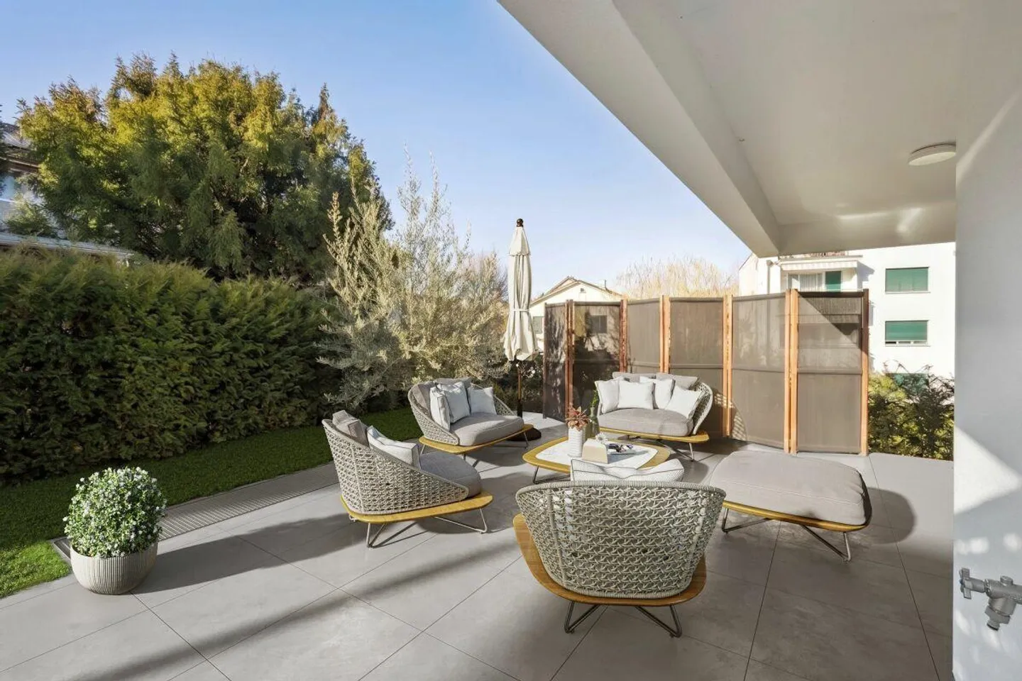 Nuova costruzione: Appartamento giardino esclusivo di 3,5 locali con ampio giardino - Foto 1 di 12