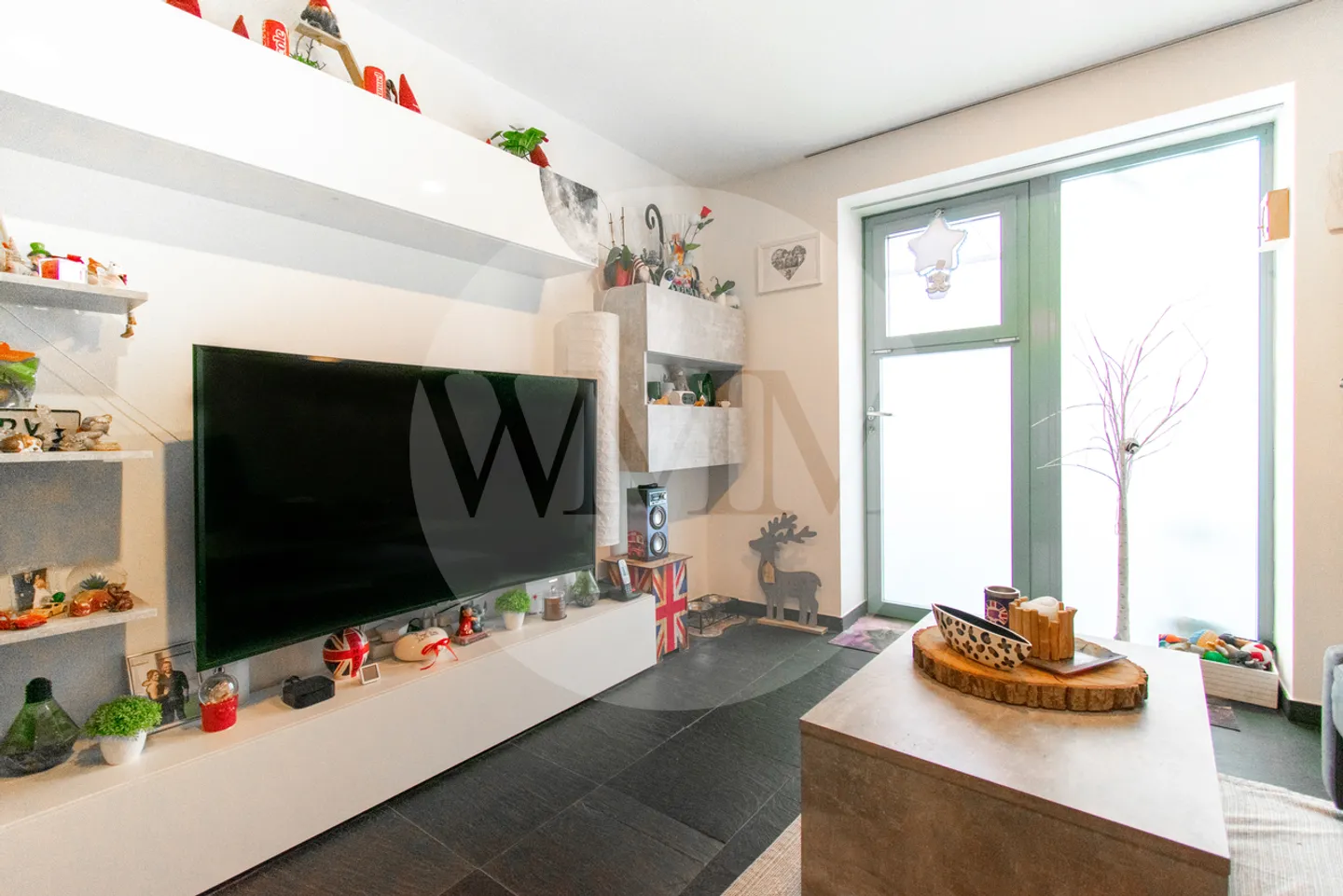 APPARTEMENT 3.5 PIÈCES DANS UN QUARTIER CALME ET BIEN SERVI - Photo 1 sur 9