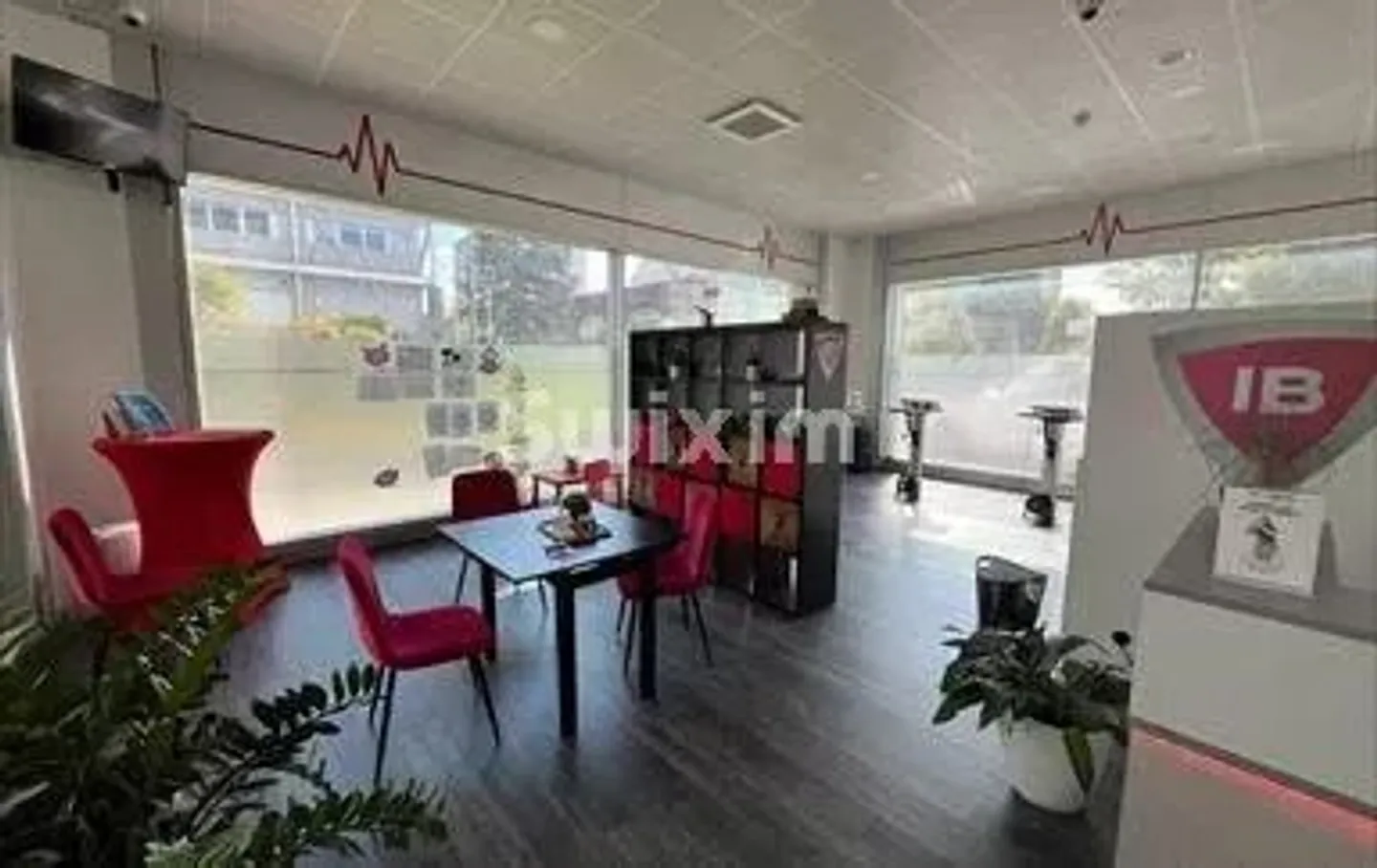 Superb Sports Center - Photo 3 of 4