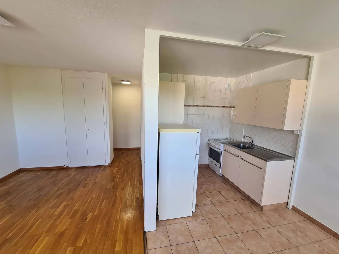 EN EXCLUSIVITE - Agréable 2 pièces au cur du village - Foto 3 von 7