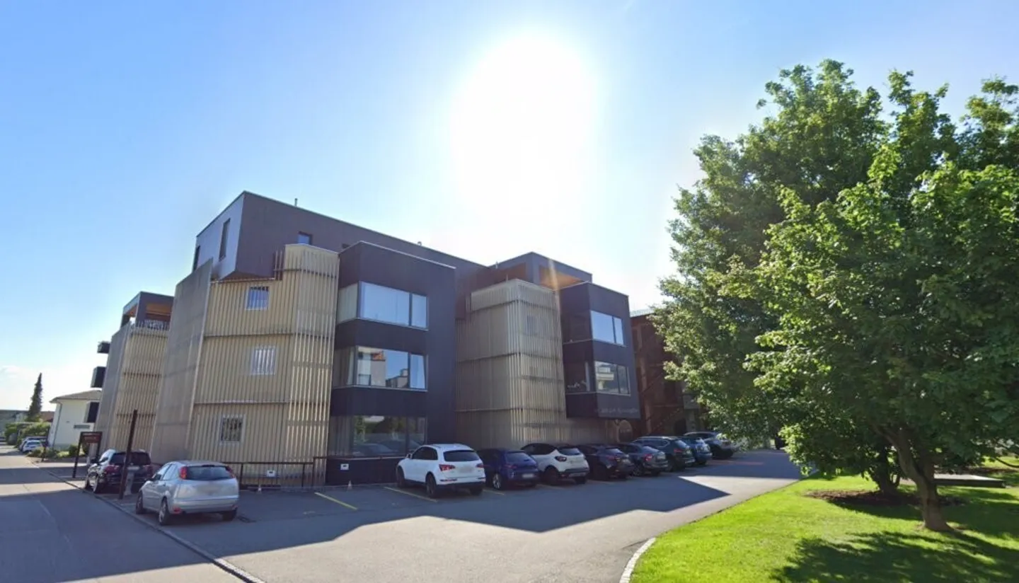 Aussenparkplatz in Ruhiger Lage - Foto 1 von 1