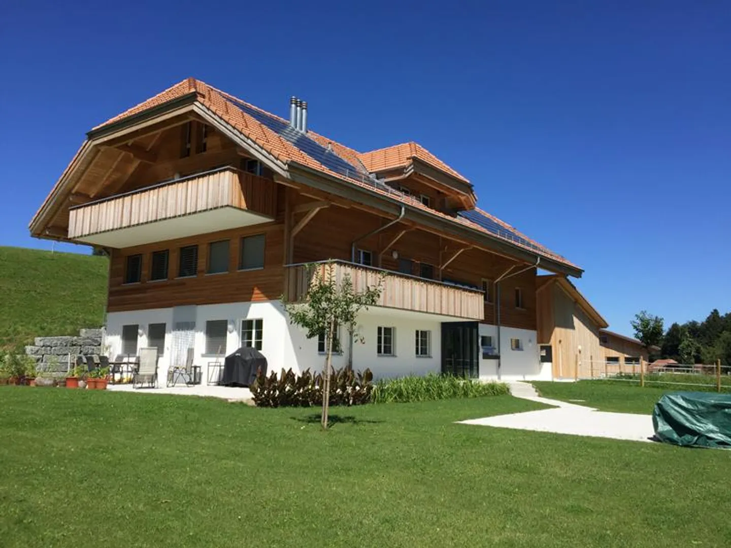 Charmante Wohnung mit Panoramablick - Foto 1 von 26
