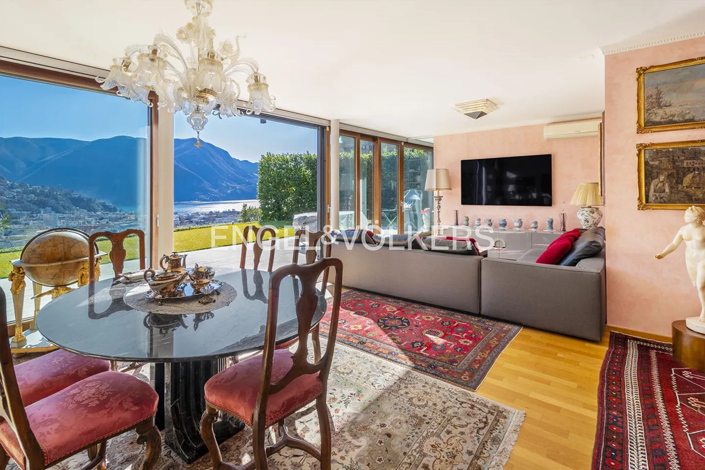 Appartamento prestigioso con giardino e vista lago - Foto 2 di 13