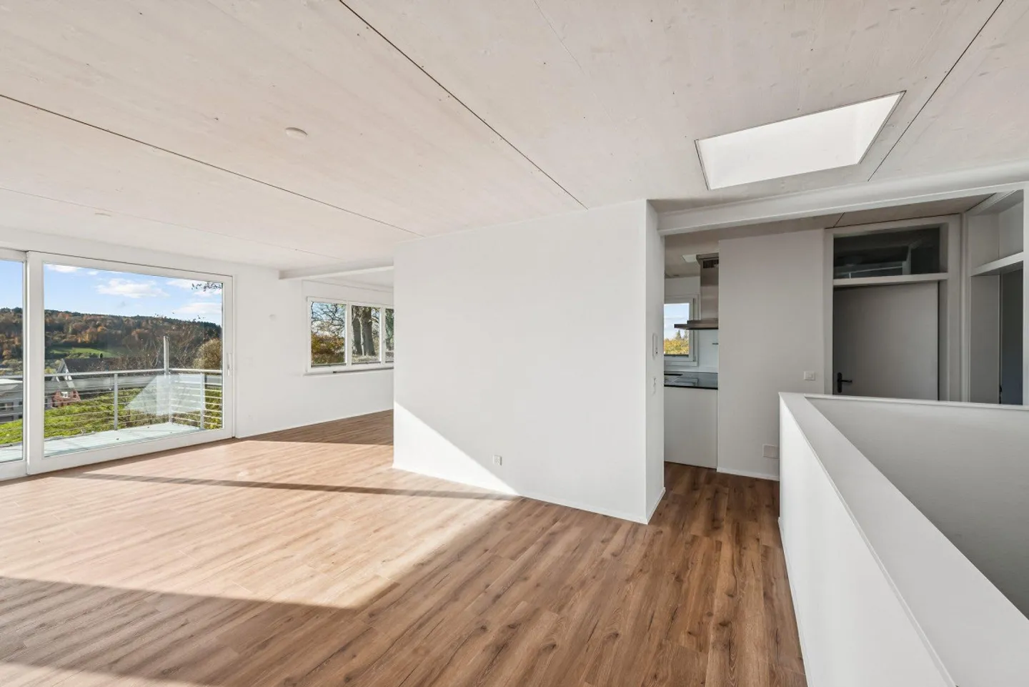 Esclusivo: Casa unifamiliare recentemente ristrutturata in una posizione tranquilla - Foto 7 di 22