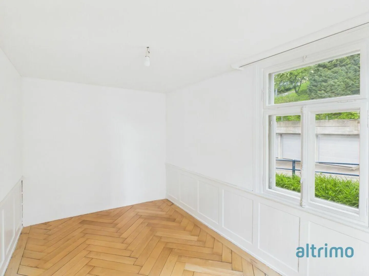 Appartamento luminoso e accogliente di 4,5 stanze in un vecchio edificio al 2° piano - Foto 7 di 12