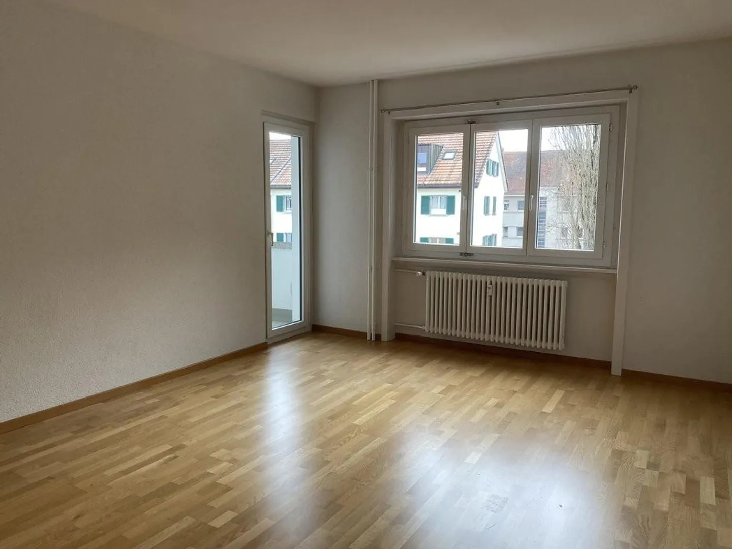 Appartement moderne avec balcon dans un emplacement central à Berne - Photo 5 sur 9