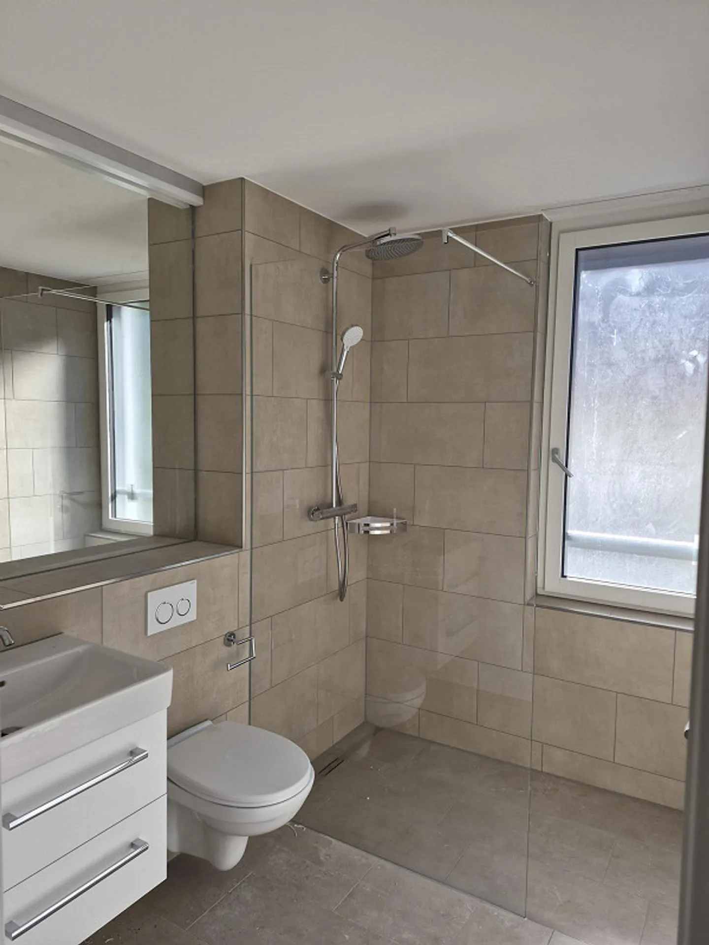Deux étages pleins de lumière - Votre nouveau chez-vous dans le nouveau bâtiment - Photo 2 sur 6