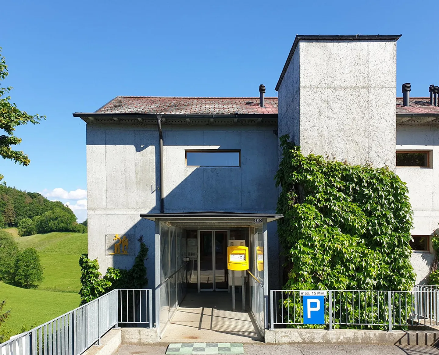 Living with advantages - Photo 9 of 13