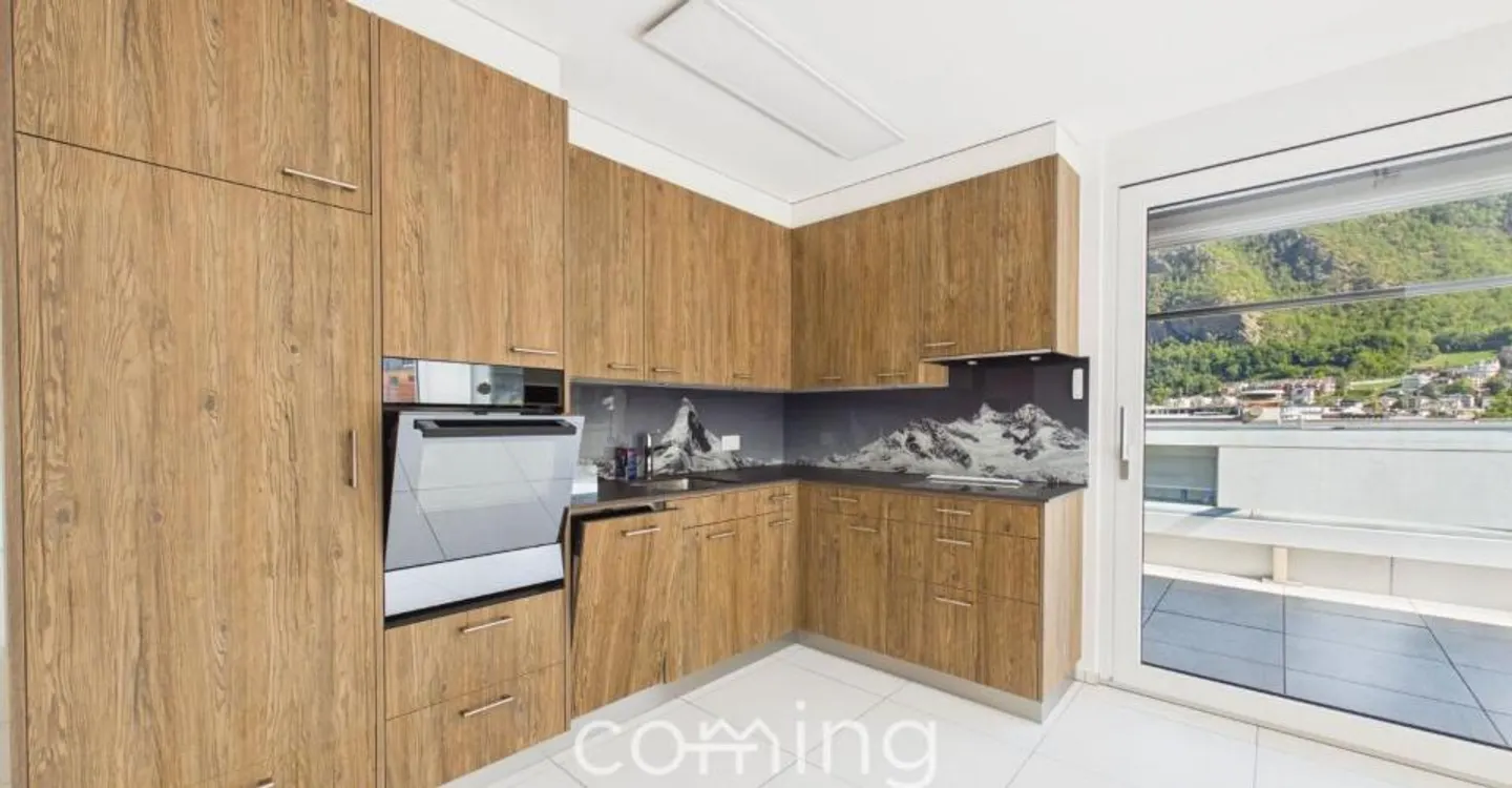 Sunny 3.5-room penthouse apartment in Visp with spacious terrace - Photo 7 of 12