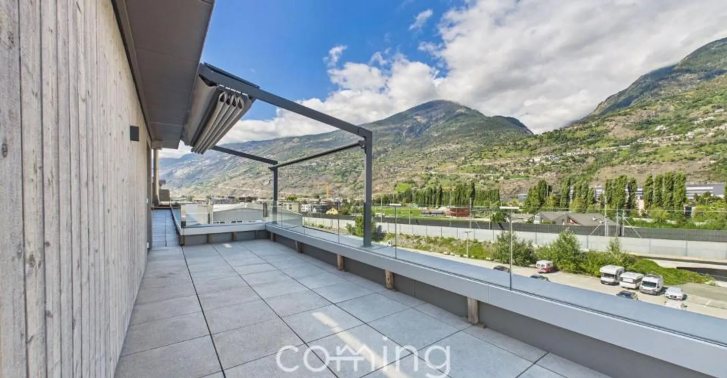 Sunny 3.5-room penthouse apartment in Visp with spacious terrace - Photo 11 of 12