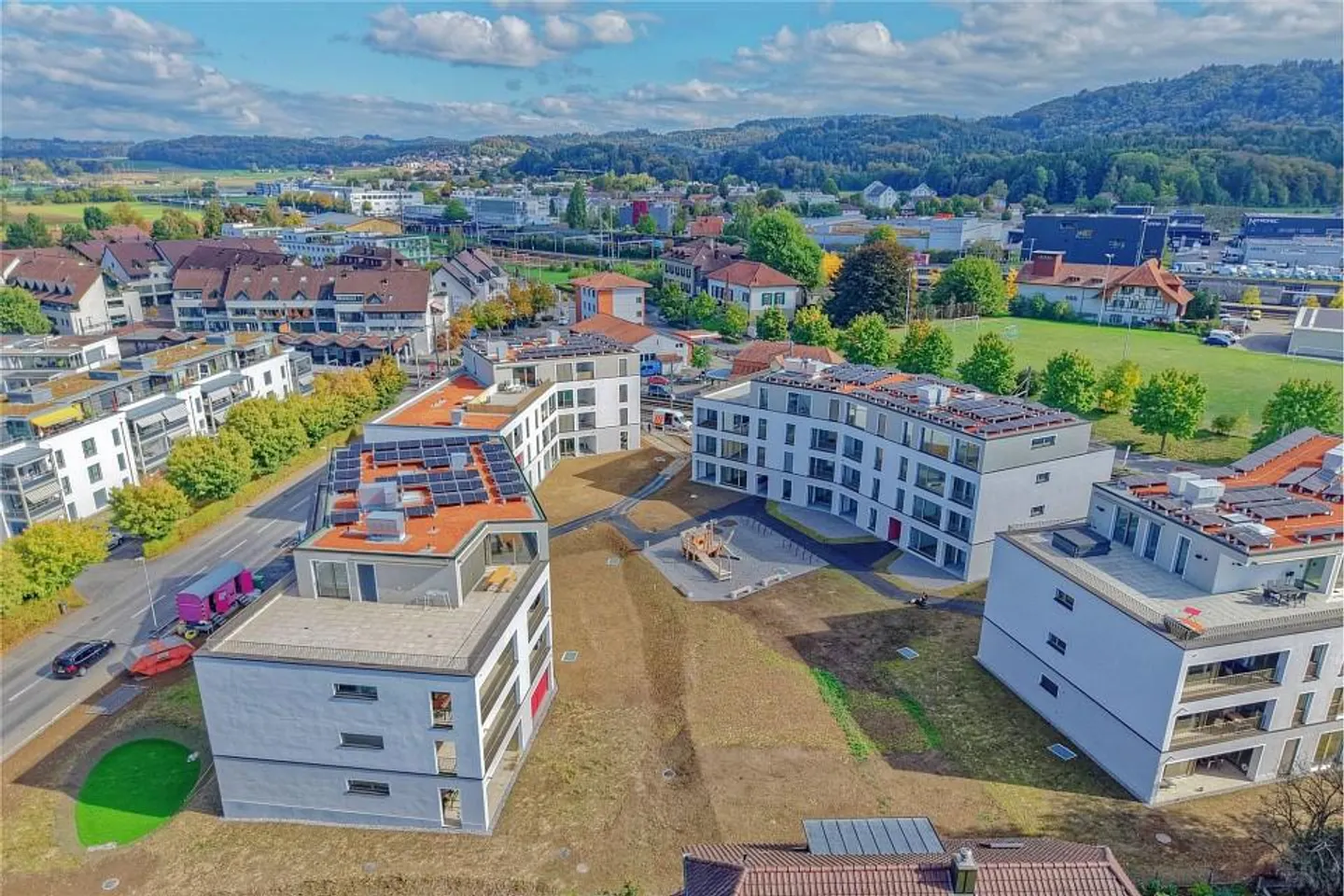 WHG 25 - NEW BUILD Viermoos - Living in the best central location of Urtene... - Photo 4 of 13