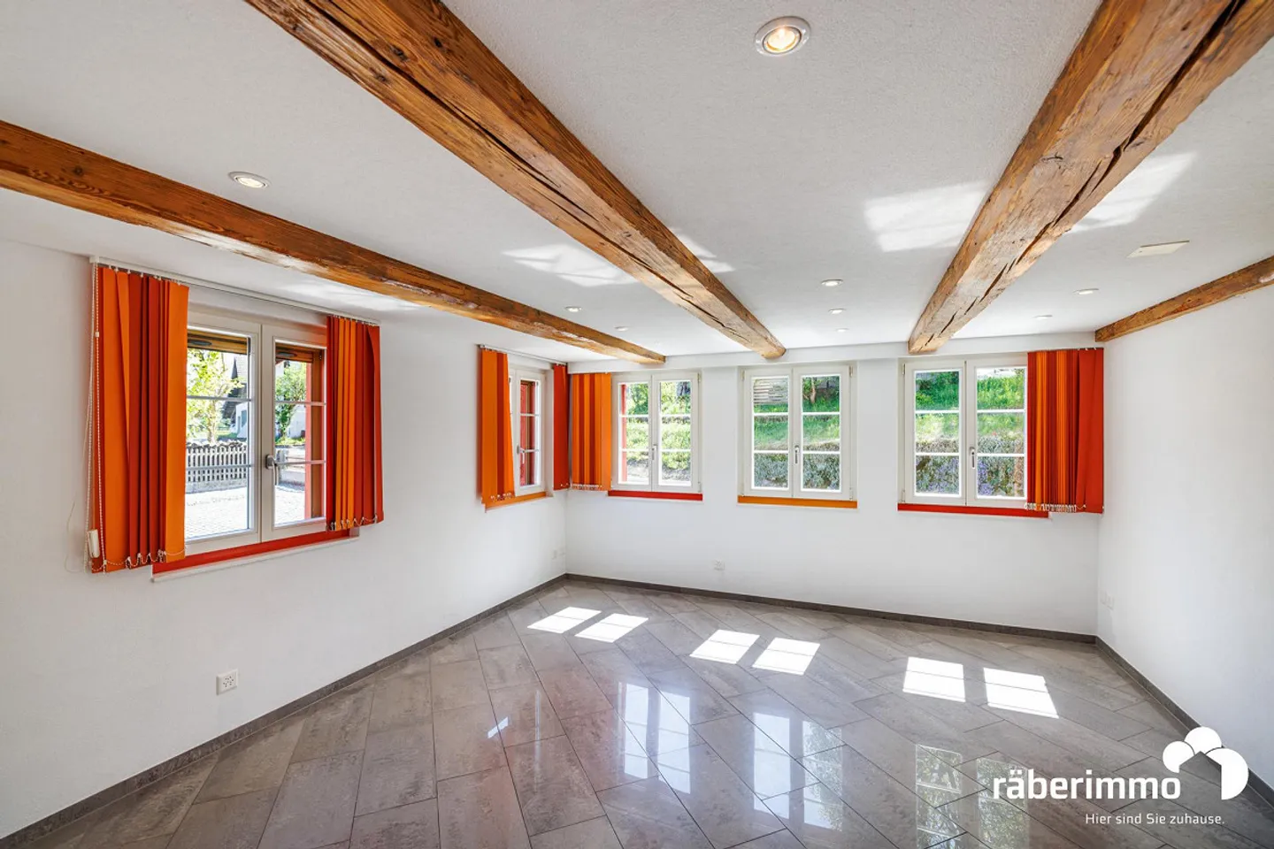 MAISON MITOYENNE DE 6,5 PIÈCES - Photo 4 sur 14