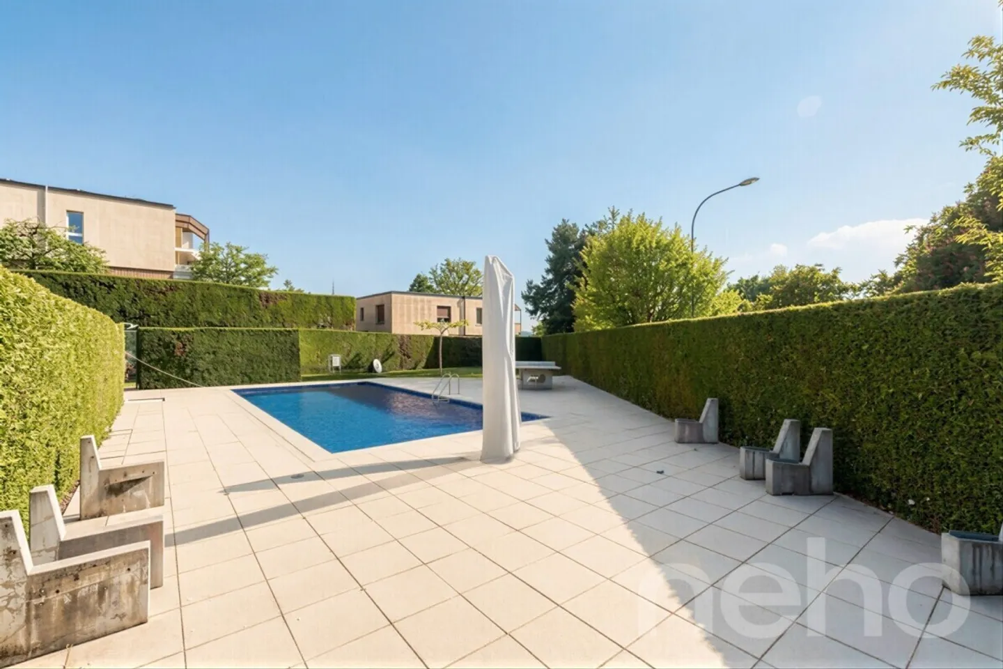 Villa with Garden in Les Rochettes - Photo 11 of 12