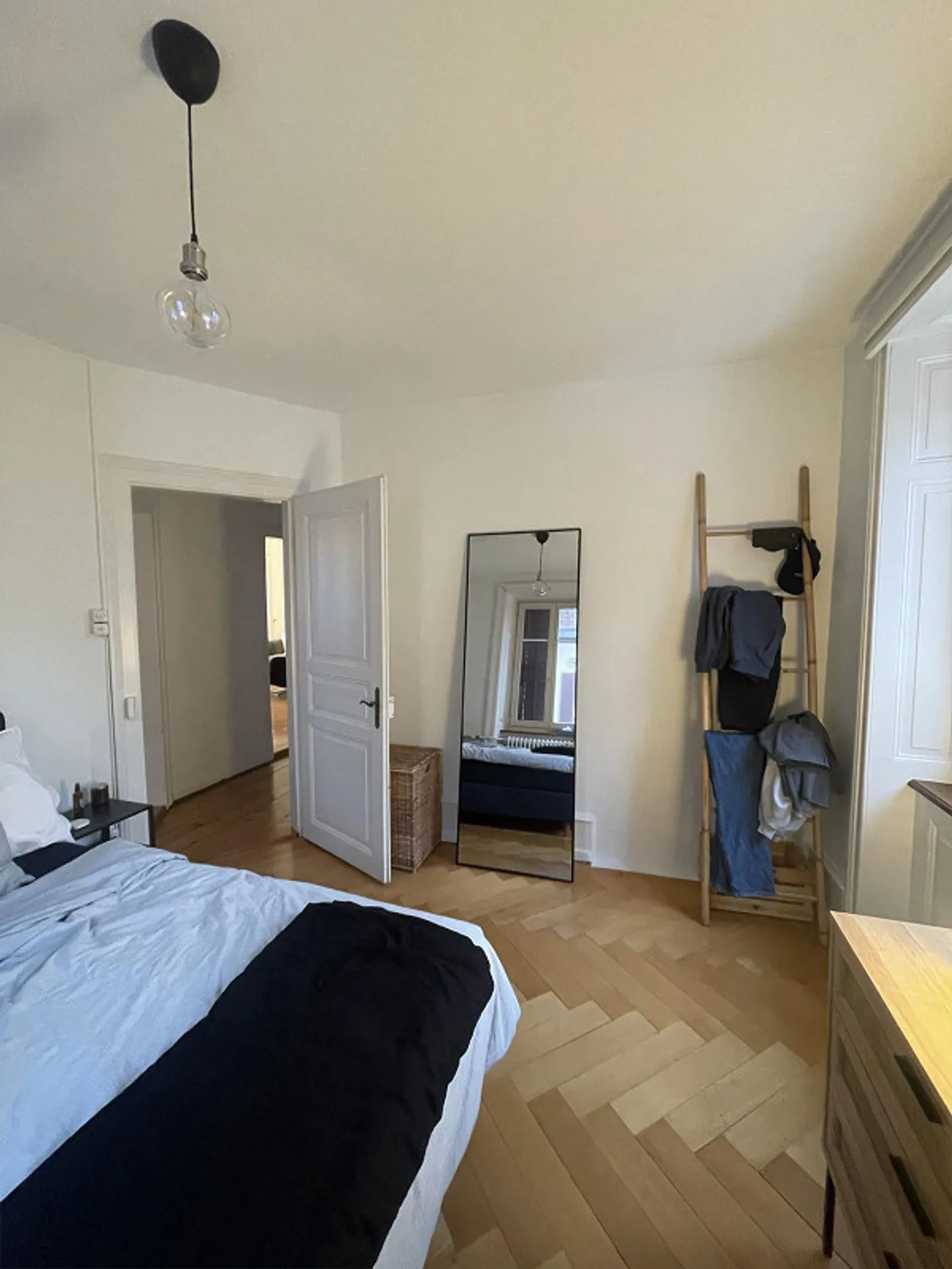 Appartamento 3 locali in posizione centrale con uso del giardino - Foto 12 di 16