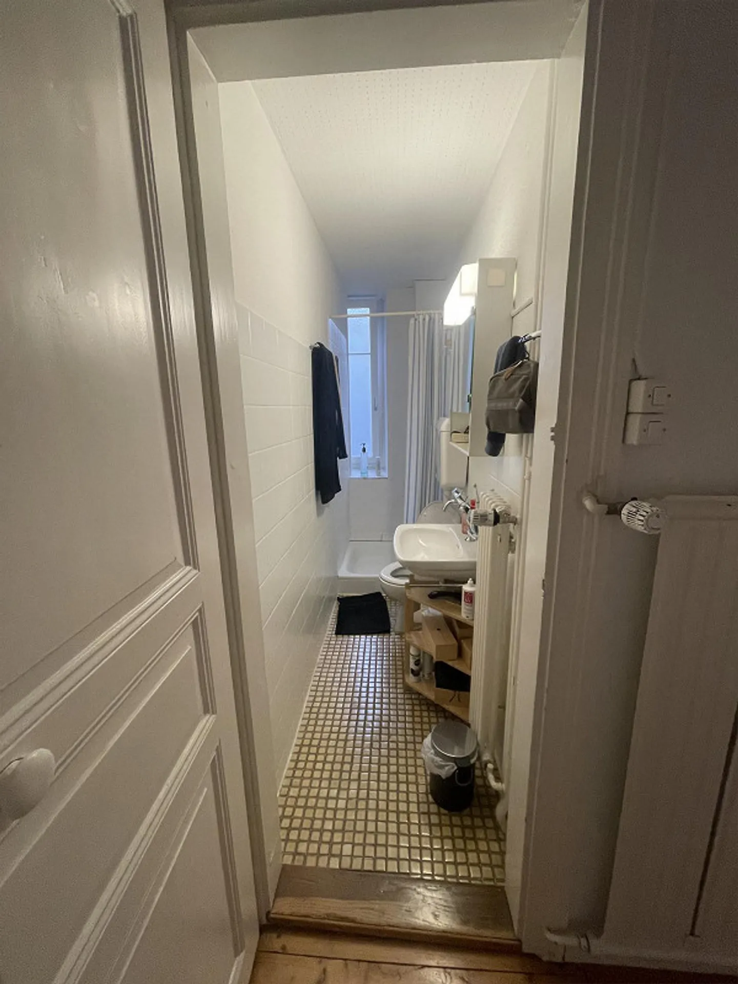 Appartamento 3 locali in posizione centrale con uso del giardino - Foto 13 di 16