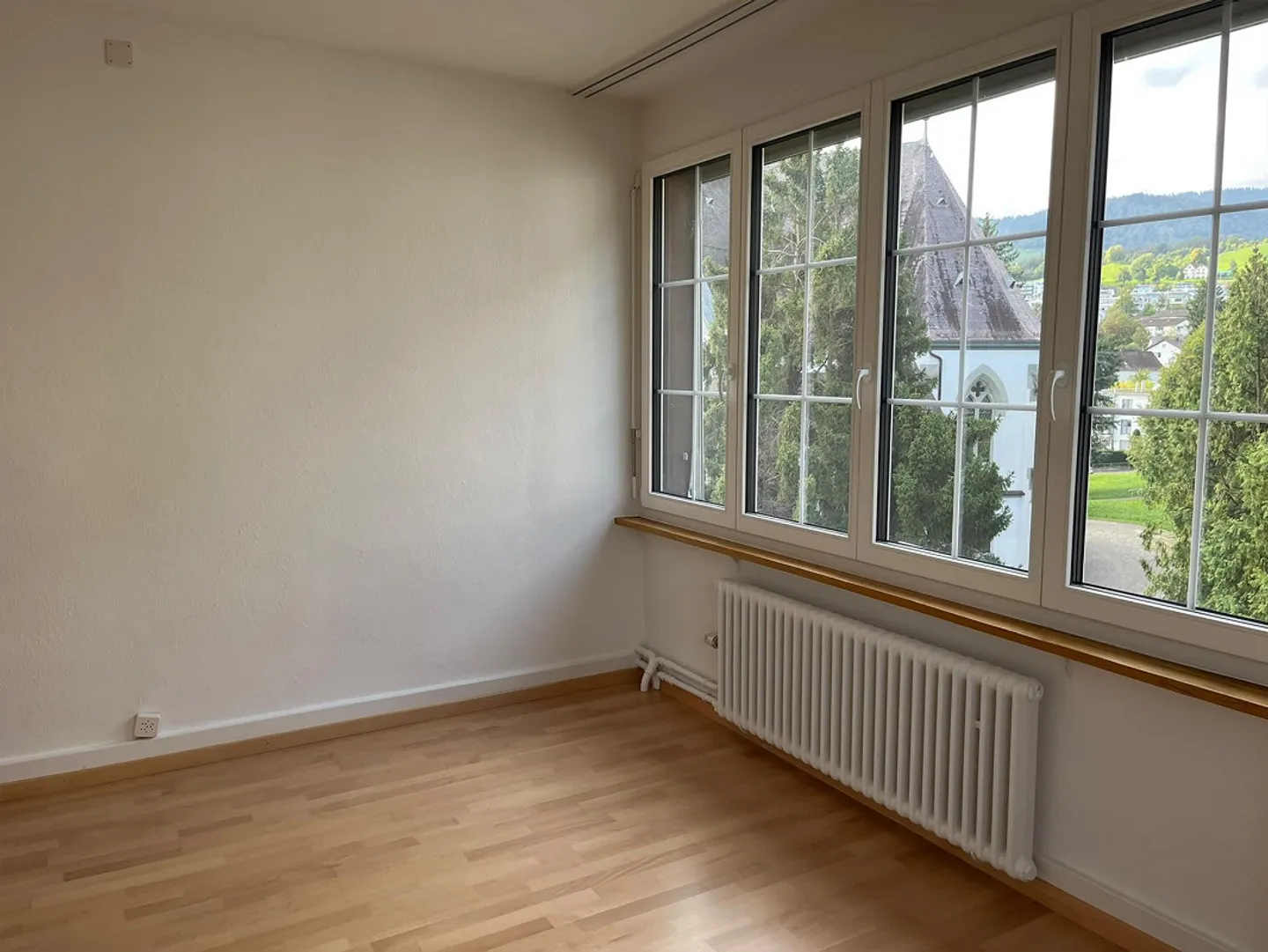 Maison individuelle de 6,5 pièces avec terrasse et vue sur le lac - Photo 13 sur 27