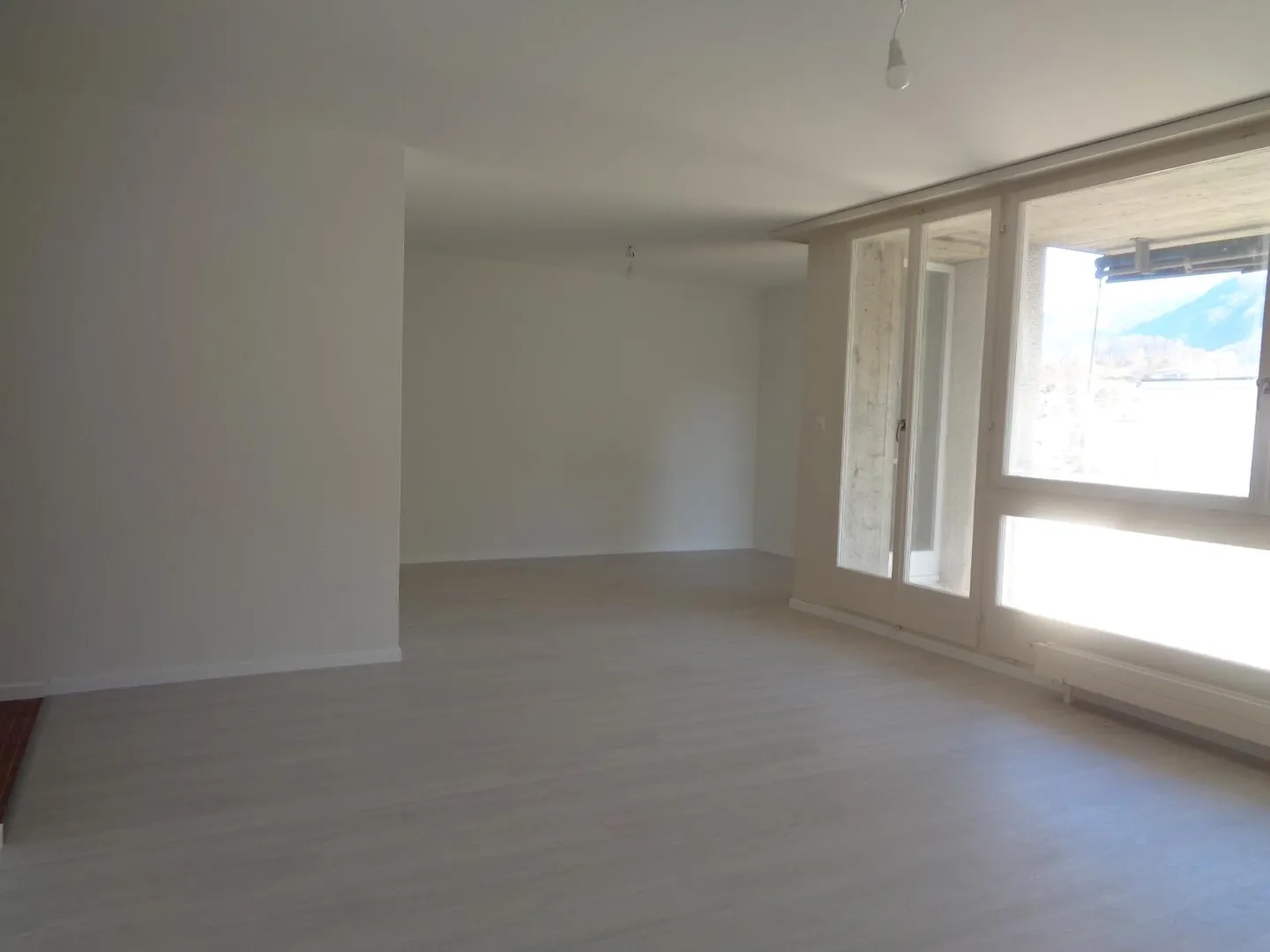 Charmant appartement 3.5 pièces - Photo 8 sur 18