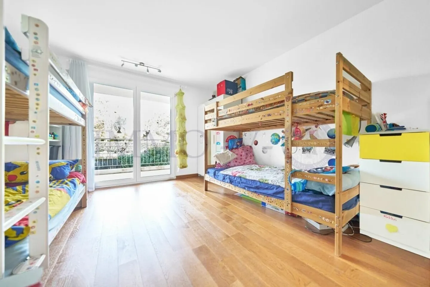 SPACIOUS HIGH-QUALITY DUPLEX WITH GARDENS AND BALCONY - Photo 6 of 13